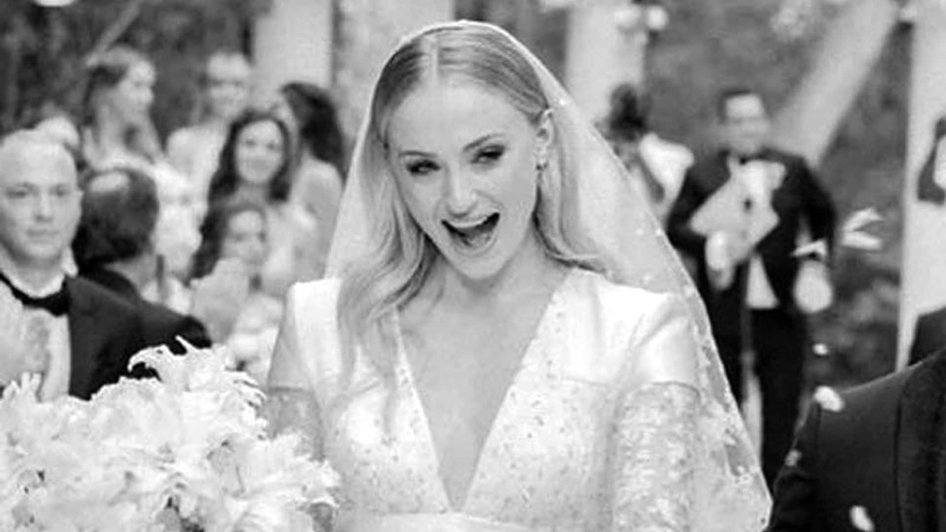 Las sorprendentes cifras que acompañan al vestido de novia de Sophie Turner