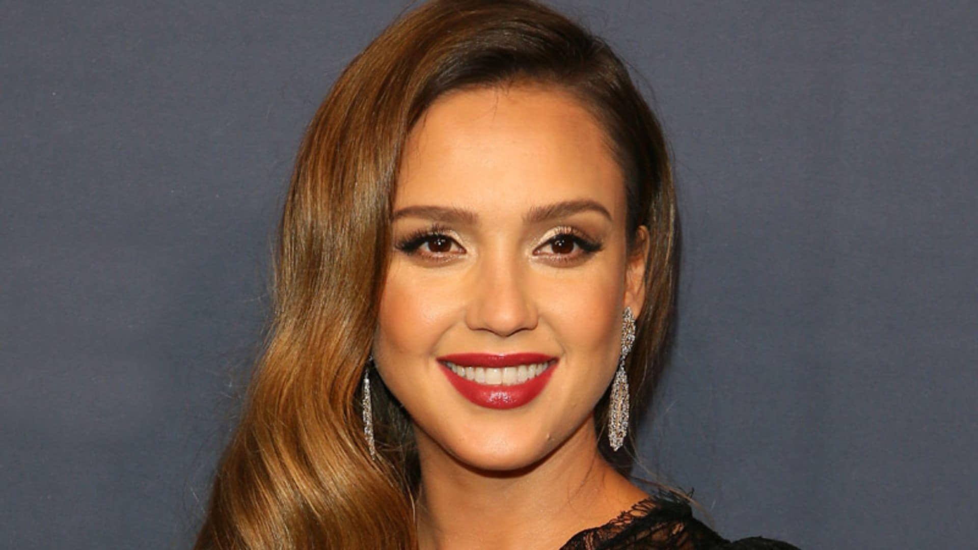 ¿Qué alimento va a eliminar Jessica Alba de su dieta para recuperar su figura tras el embarazo?