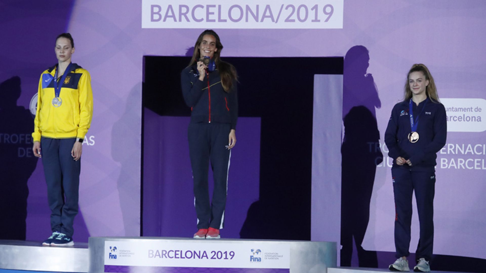 Una pedida de mano y el homenaje de Ona Carbonell a Nelson Mandela en el FINA World Series BCN 2019