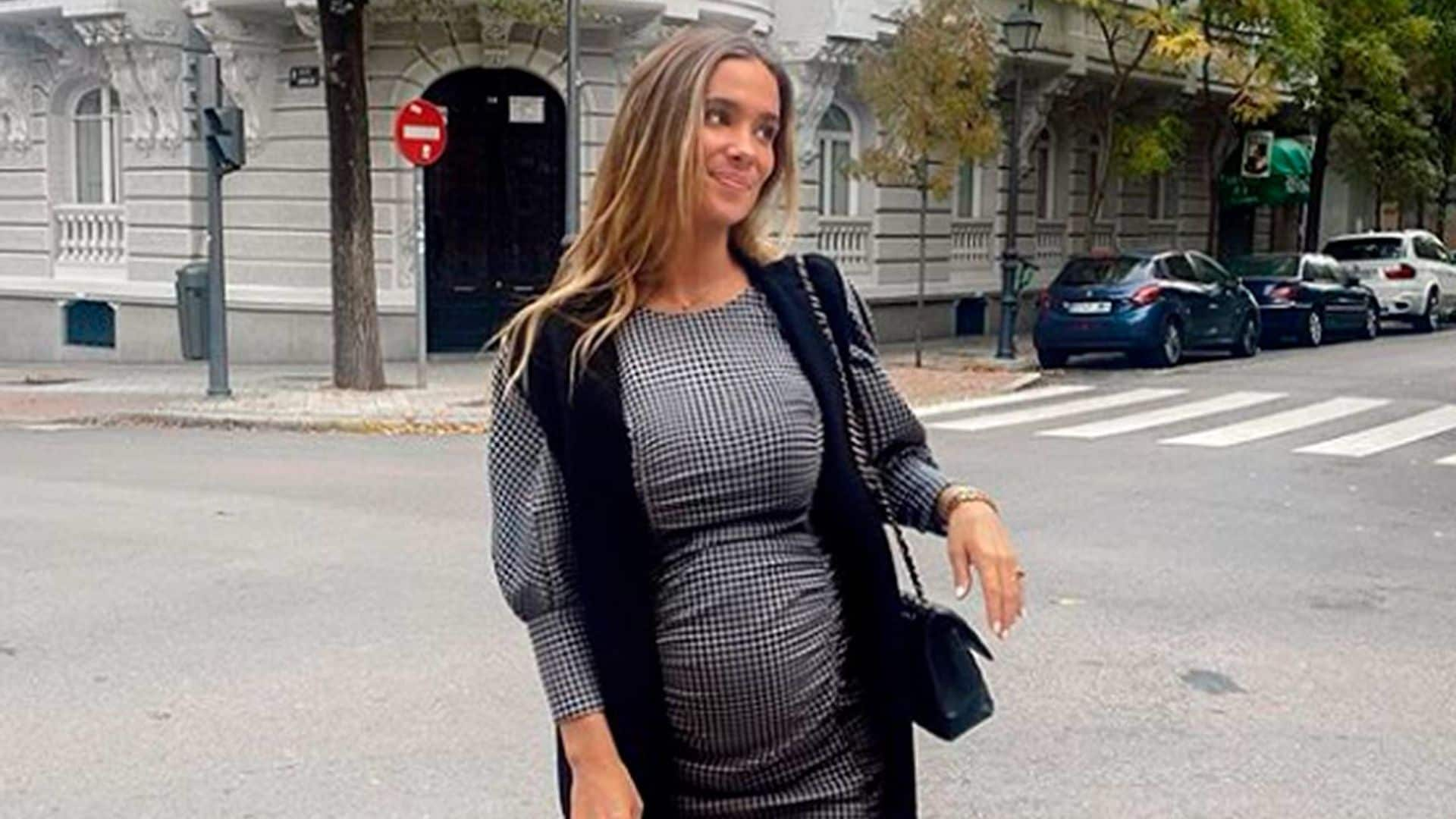 María Pombo se derrite con Nico, el hijo de María F. Rubíes, en su segundo cumplemés