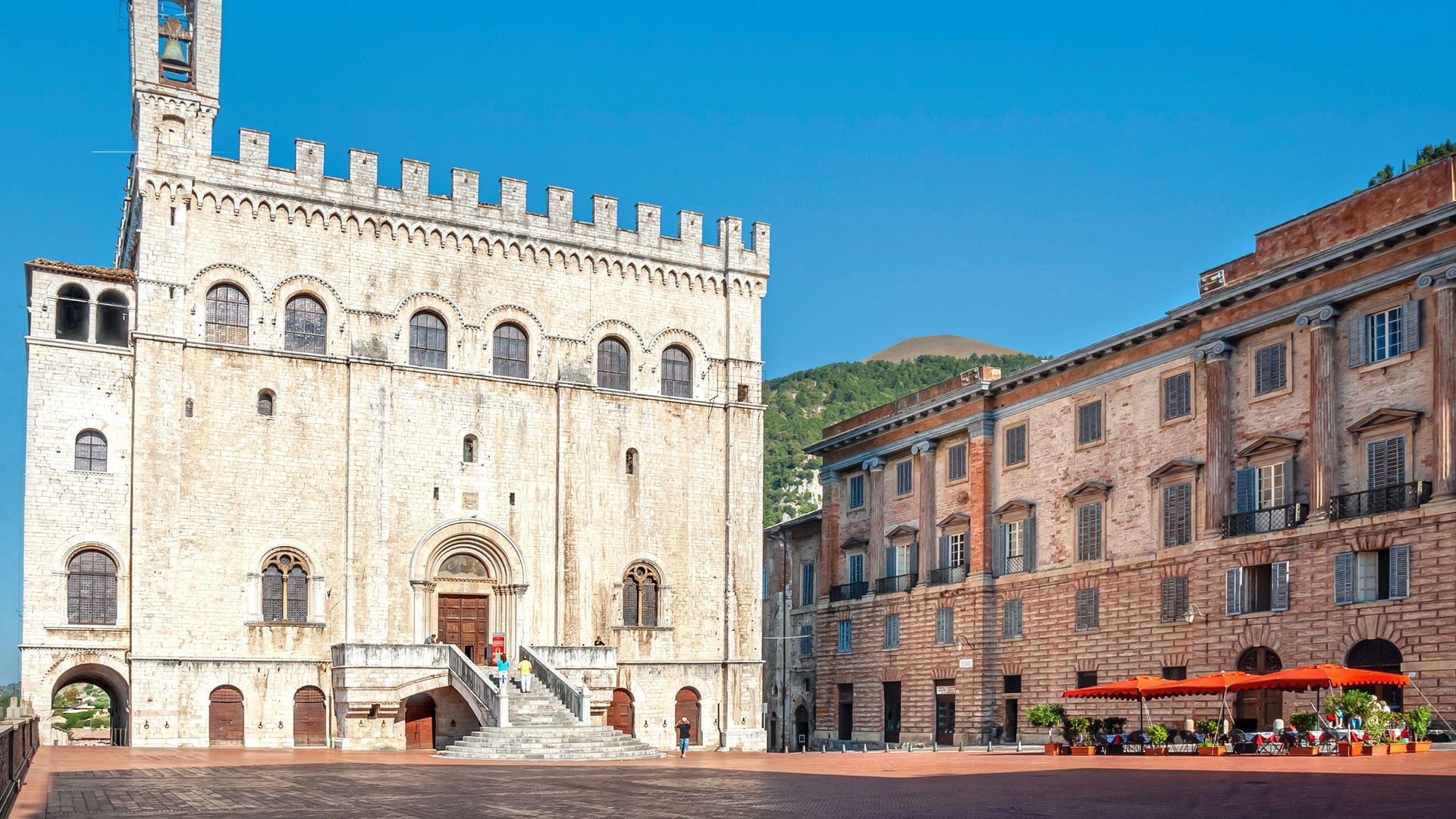 Gubbio, esa preciosa ciudad medieval de la que nunca has oído hablar