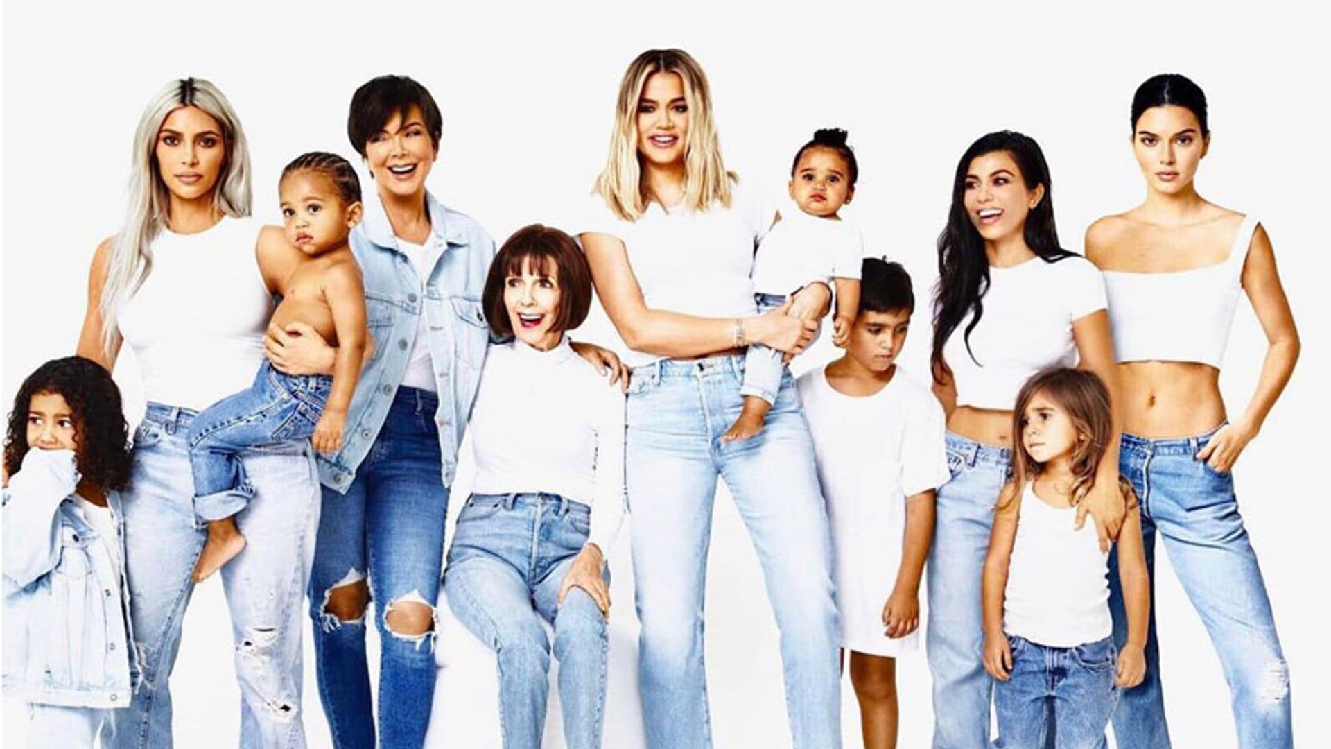 El clan Kardashian celebra una impresionante fiesta para el miembro de la familia más desconocido