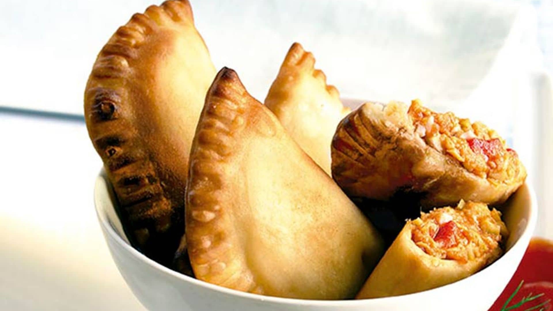 Empanadillas de bonito y pimiento