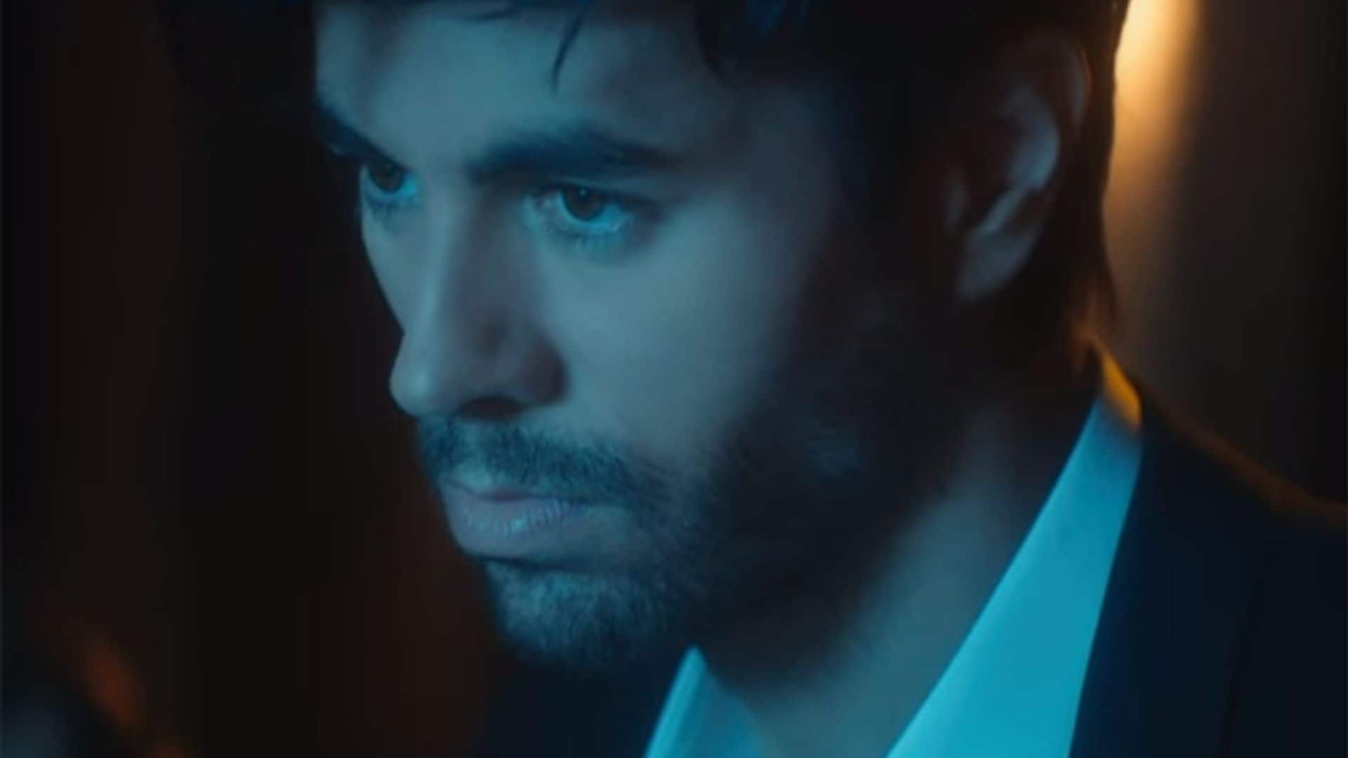 Enrique Iglesias está de estreno: escucha su nuevo single 'El Baño'