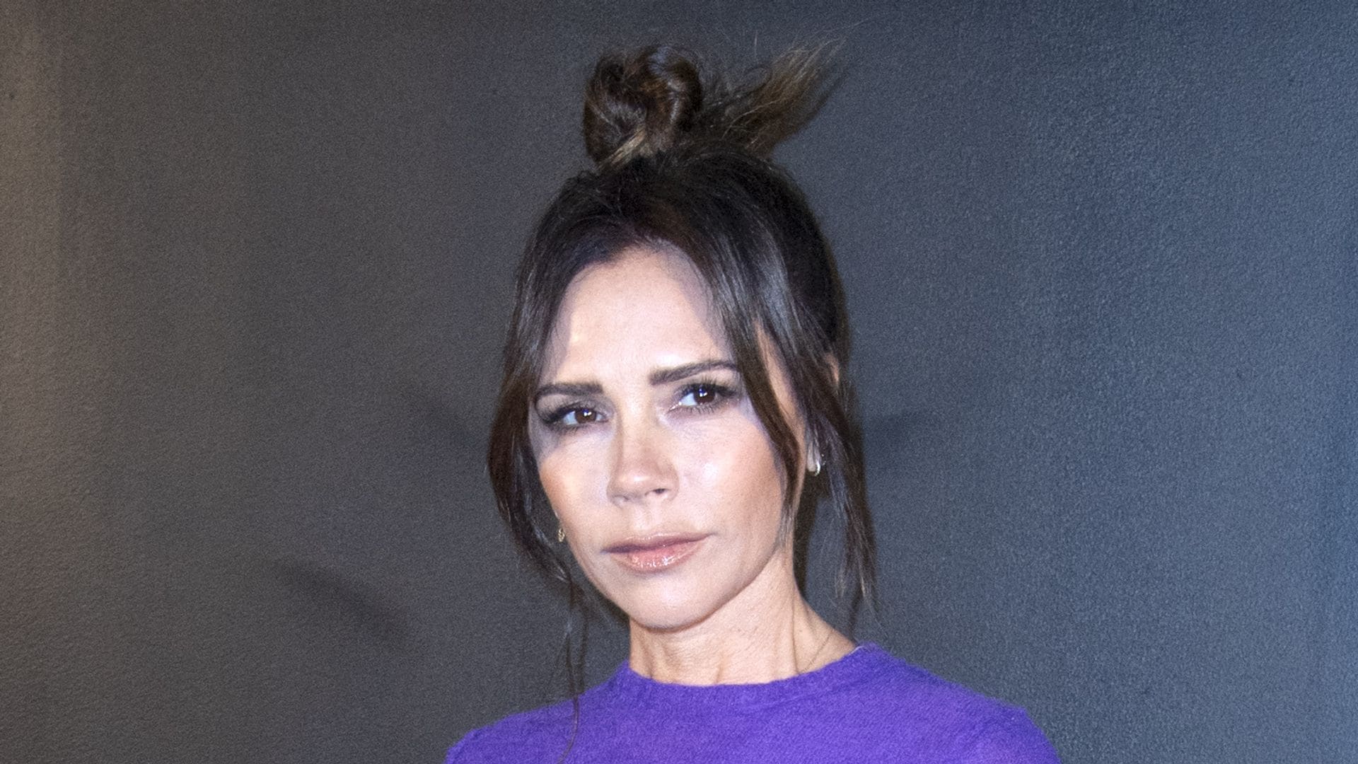 Victoria Beckham revela el motivo por el que nunca sonríe en las fotos