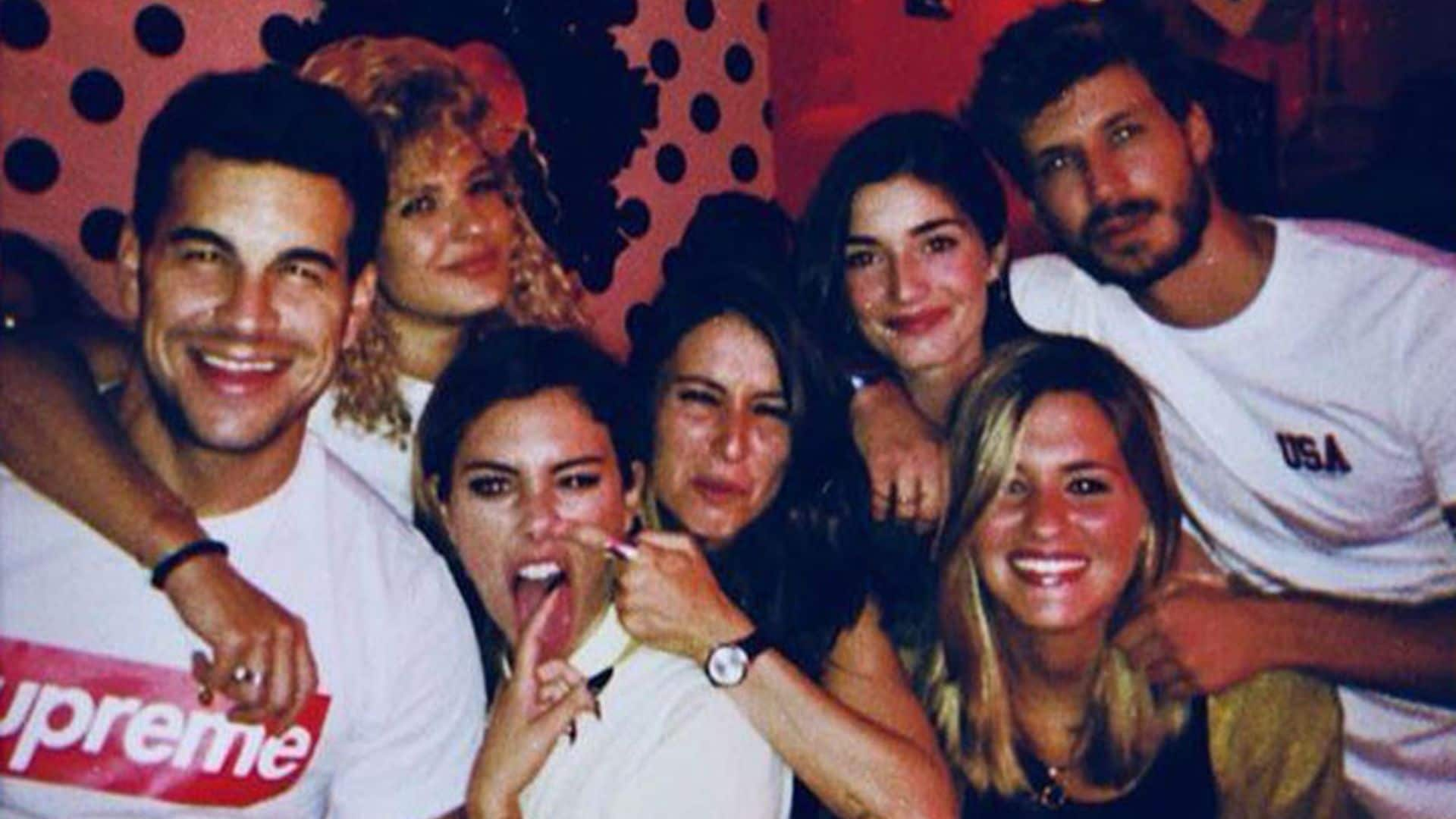 La divertida salida nocturna de Blanca Suárez con la pandilla de Mario Casas