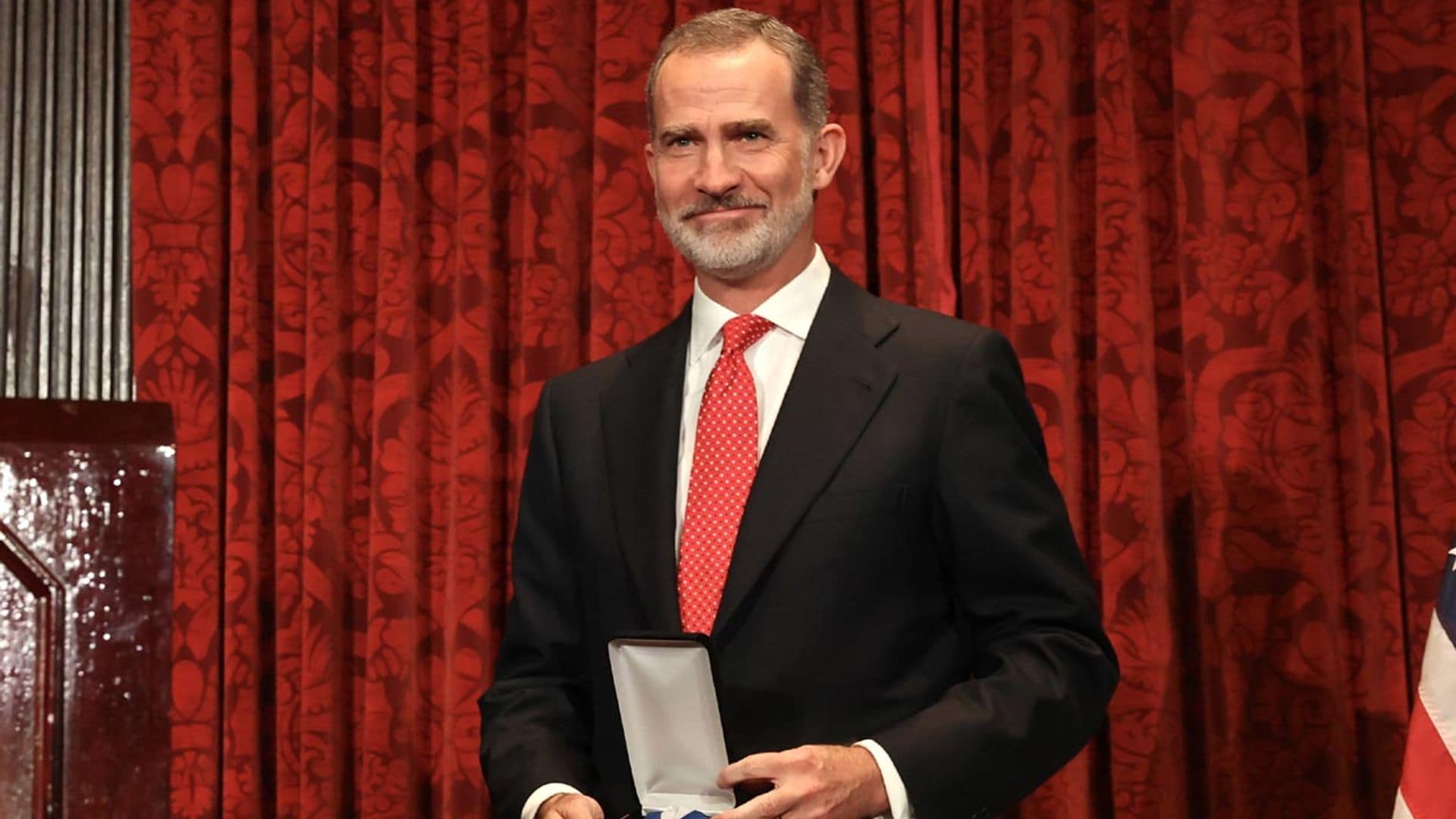 El rey Felipe hace un guiño a su etapa de estudiante en Estados Unidos al recibir un premio en Nueva York