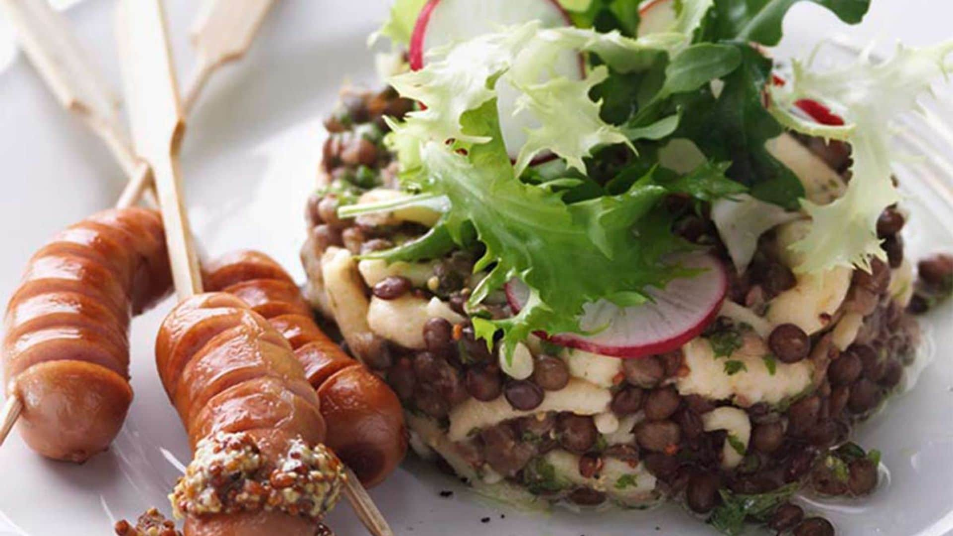 Ensalada de lentejas con salchicha vegetal