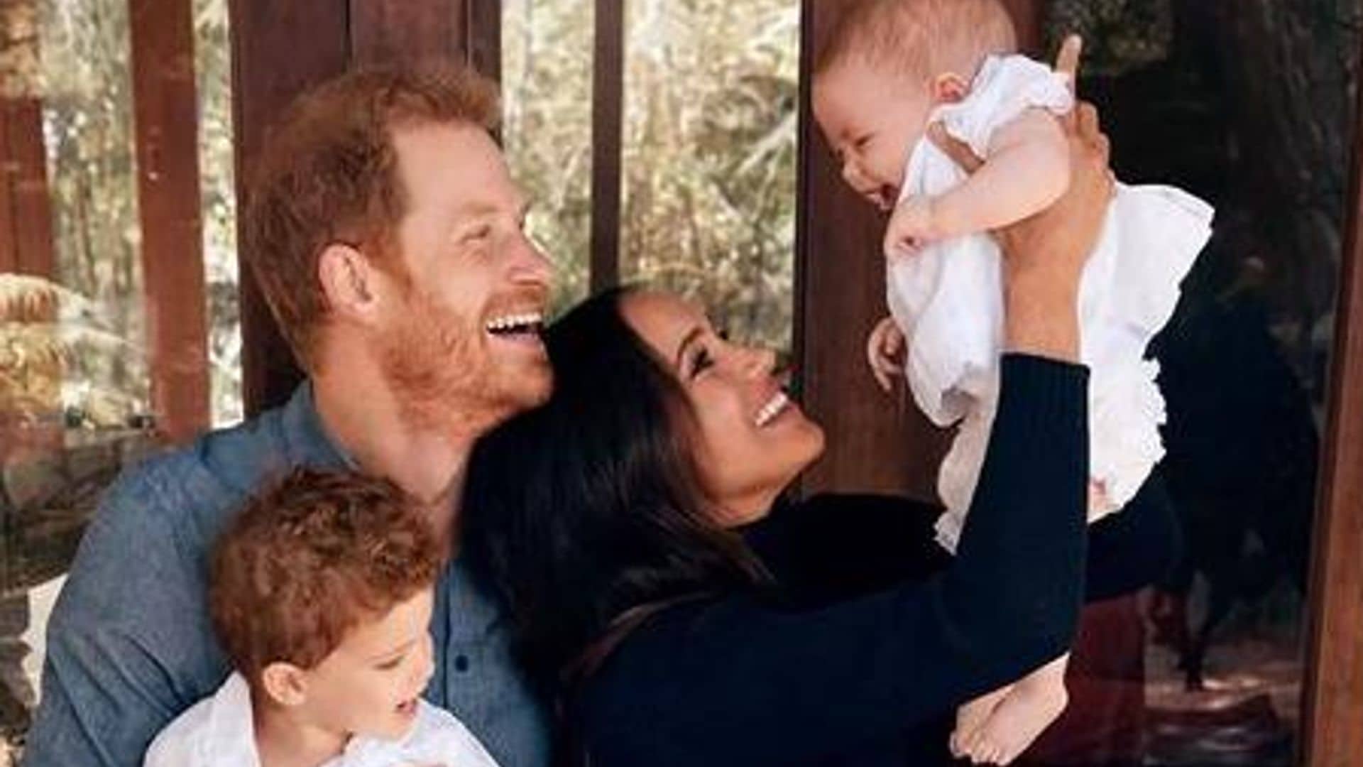 first photo of meghan markle and prince harry 39 s daughter lilibet released