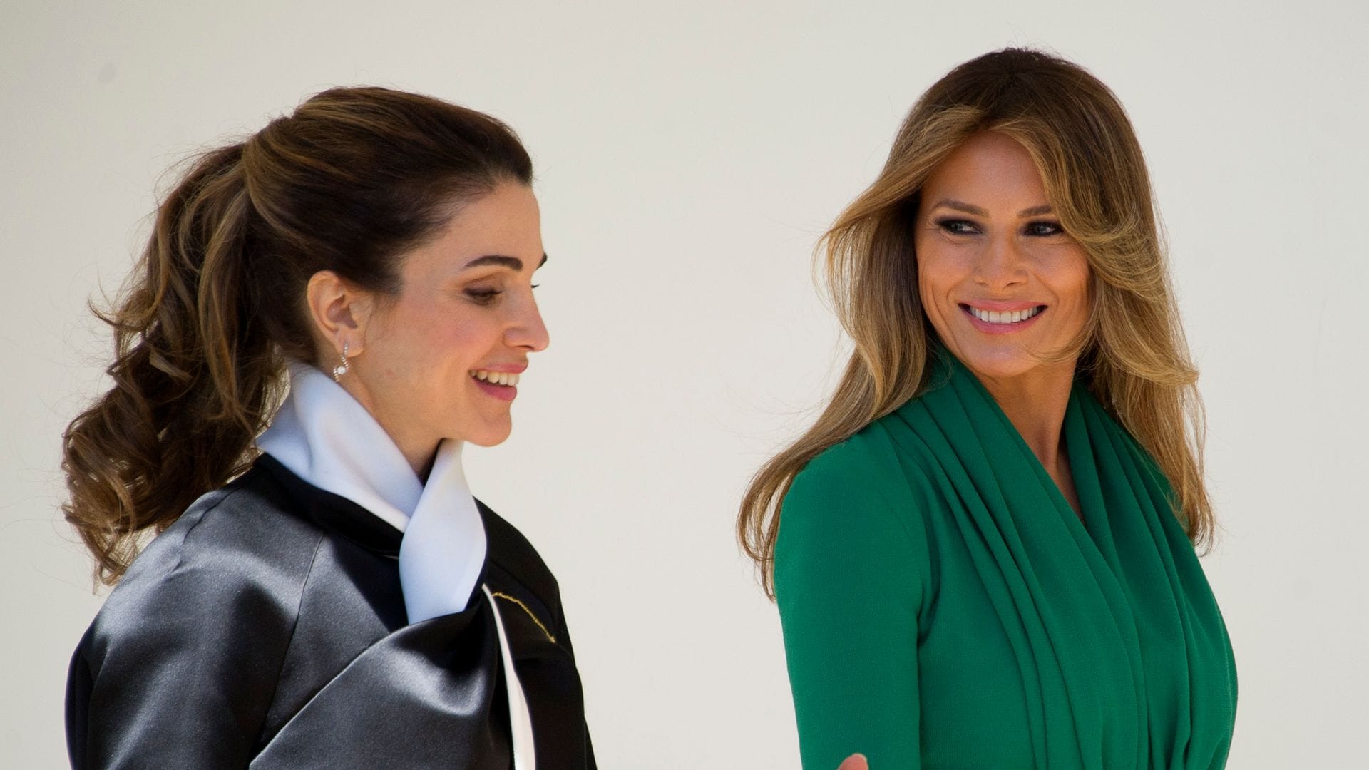 El encuentro de Melania Trump con Rania de Jordania previo a la investidura presidencial