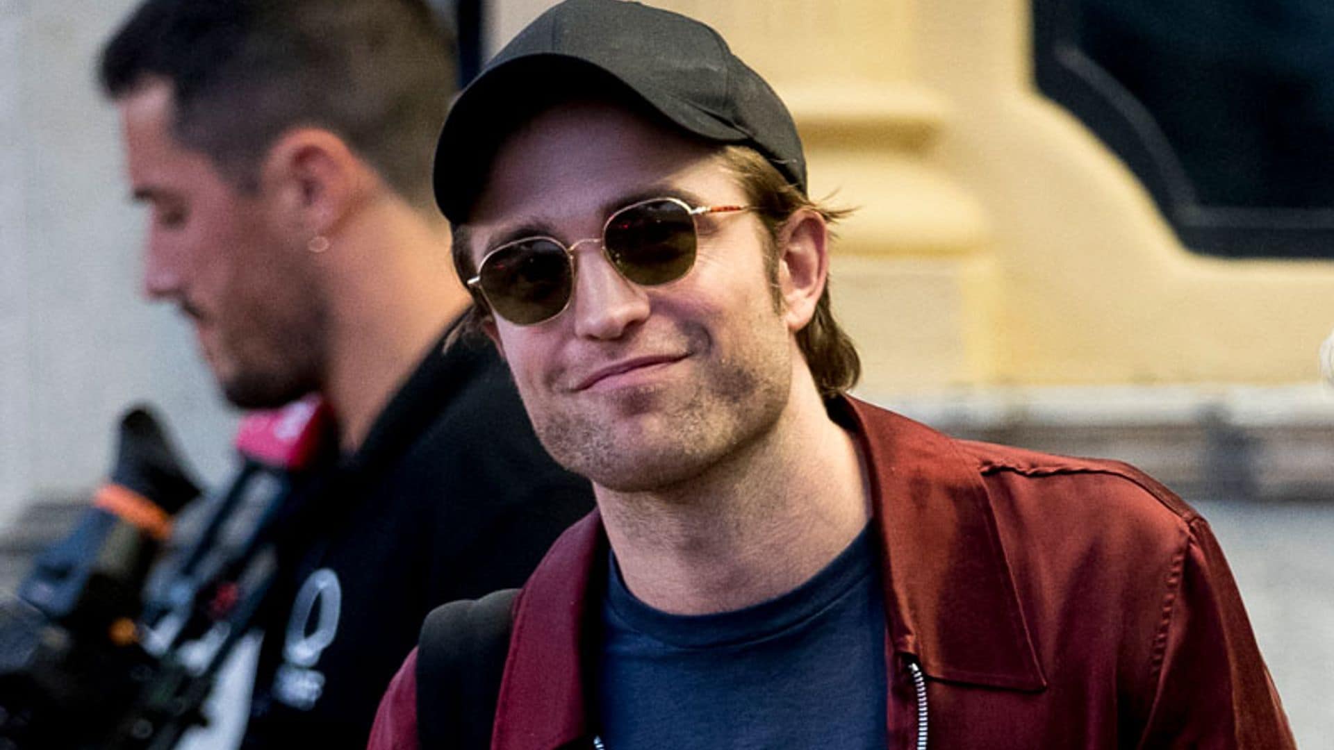 Robert Pattinson deja un sabor agridulce a su llegada a San Sebastián