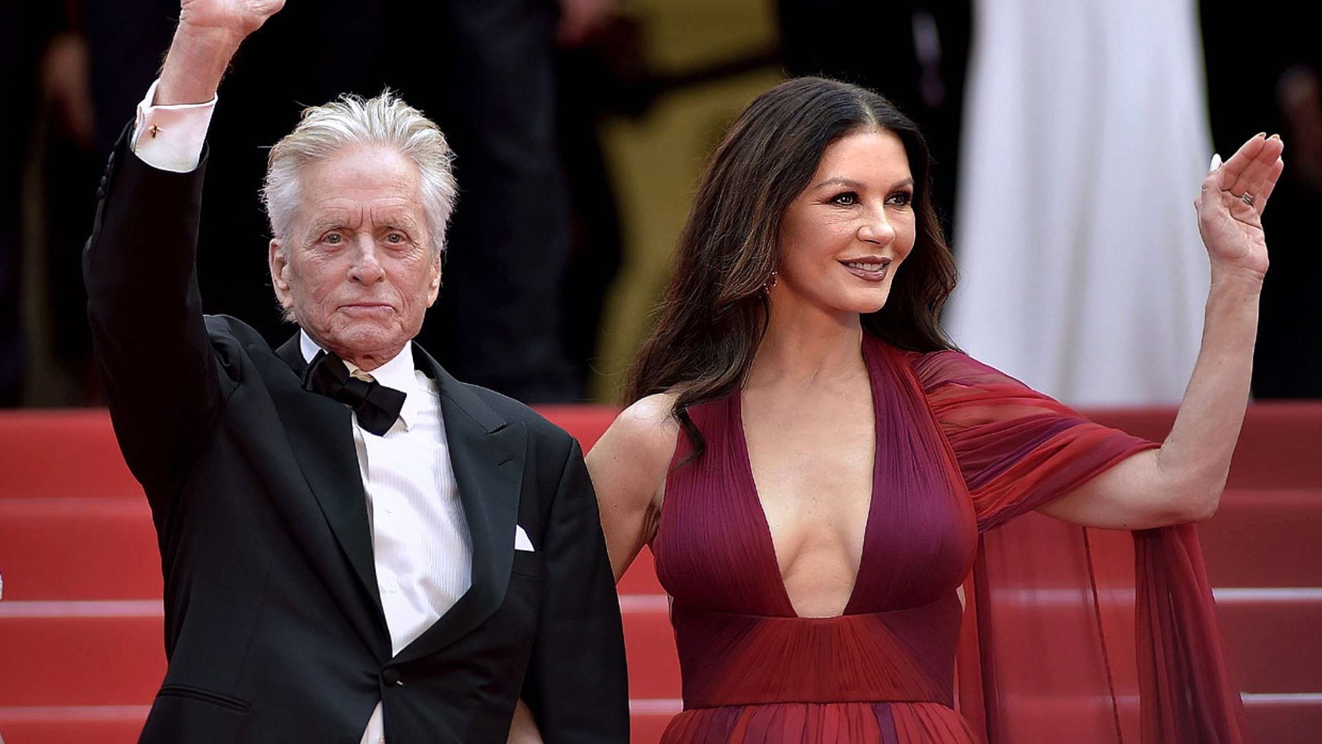 Los 15 mejores looks de Catherine Zeta-Jones al cumplirse su 23 aniversario de boda con Michael Douglas