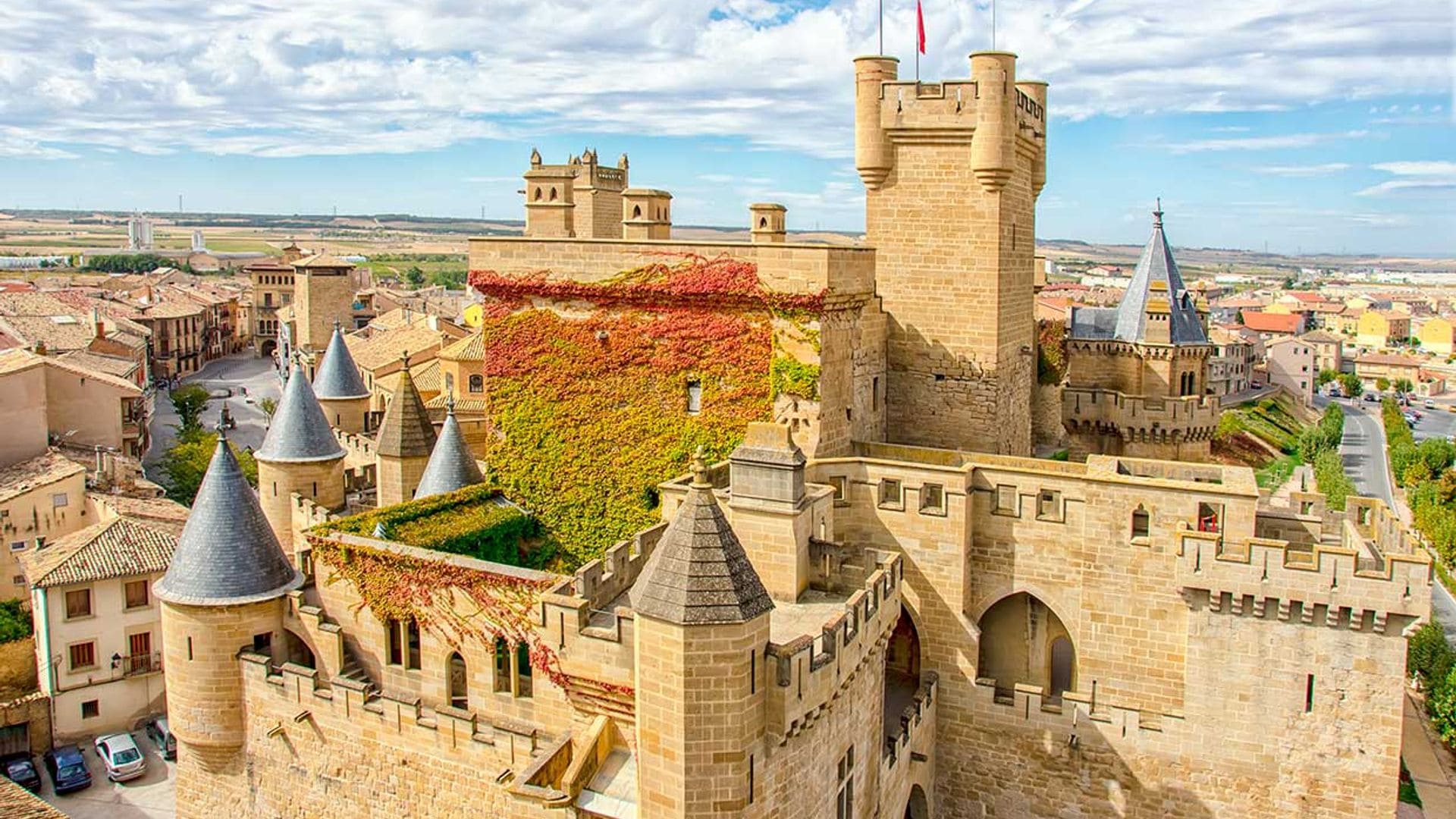 Olite, un pueblo medieval y una escapada con sabor a vino