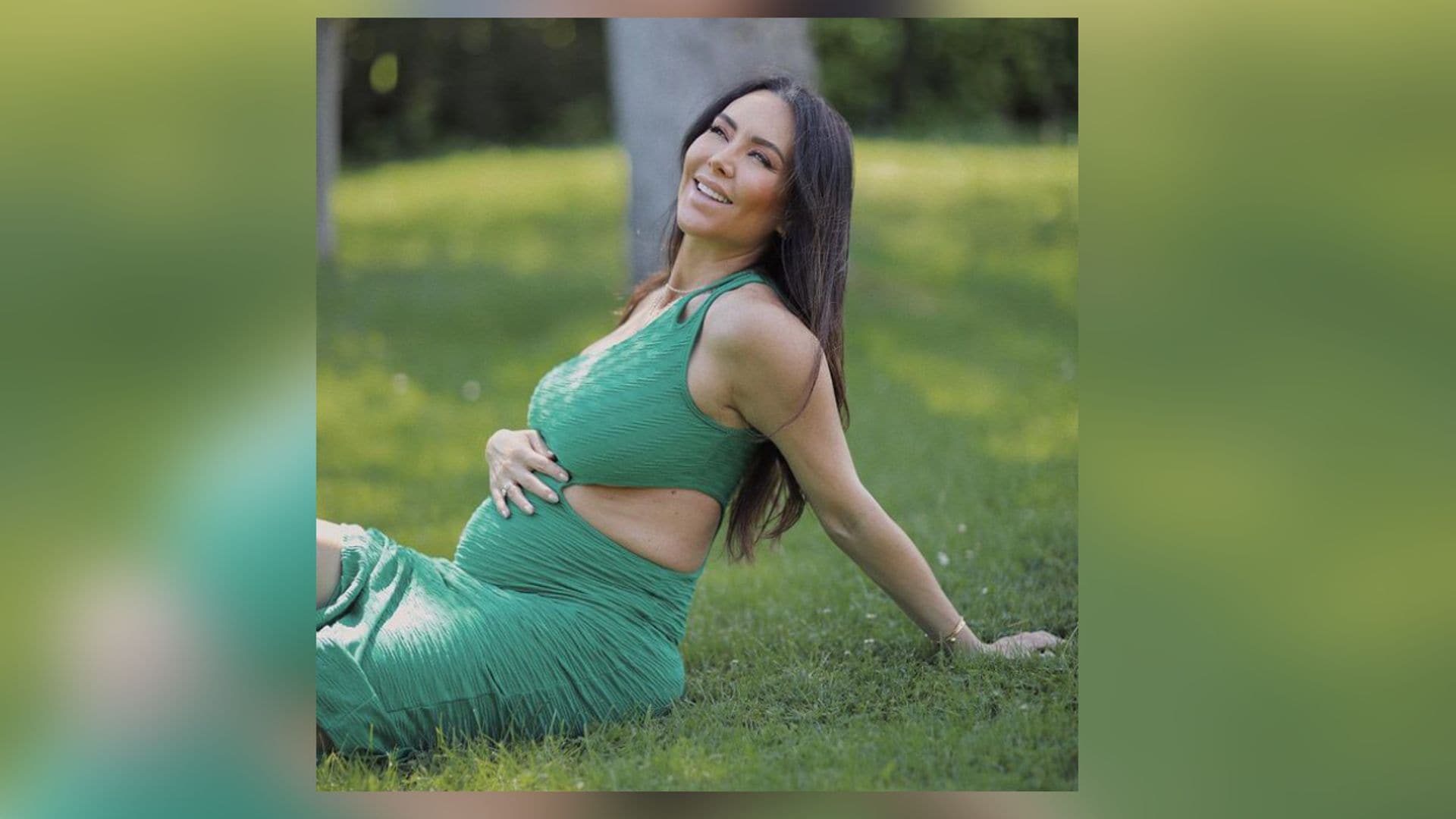 Vania Millán presume de curvas premamá en la recta final de su embarazo