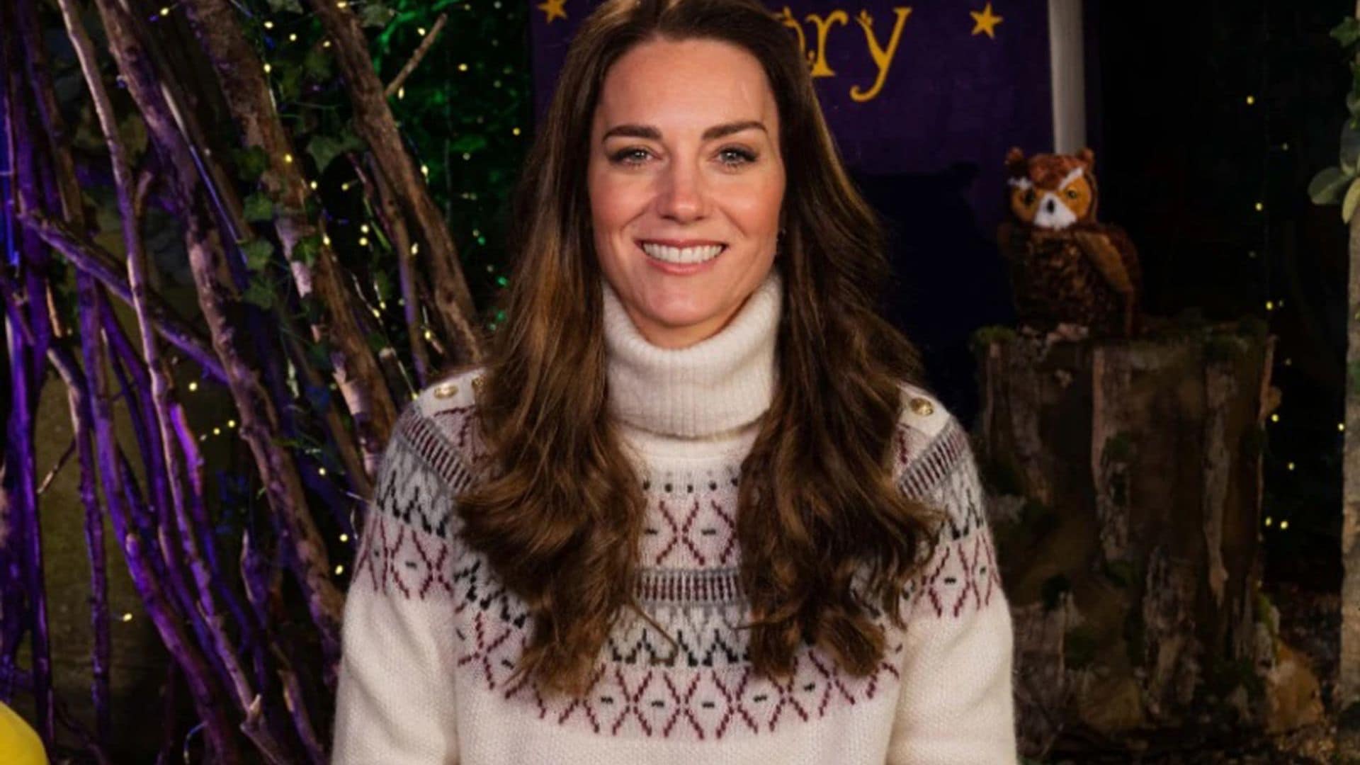 Kate Middleton inaugura las fiestas con un jersey muy navideño y calentito