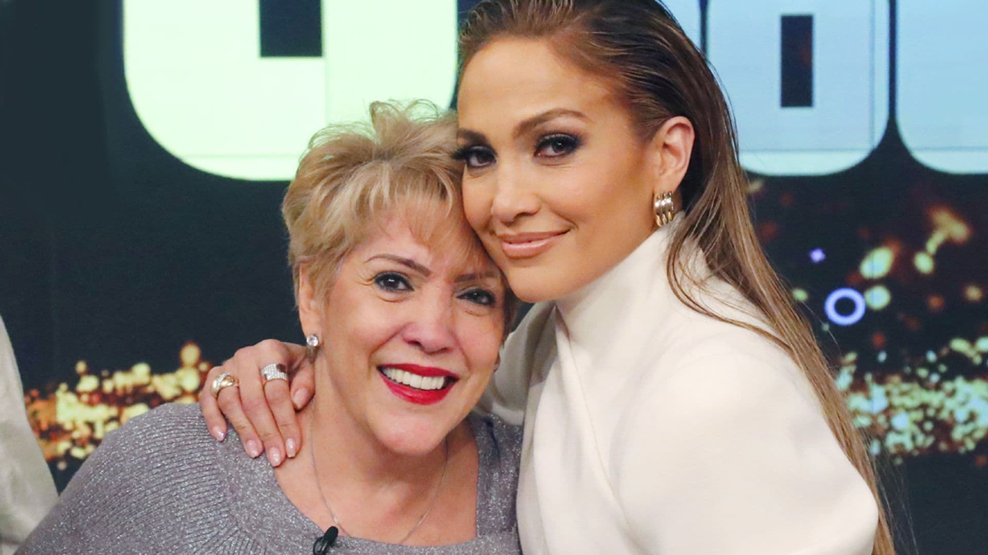 Jennifer Lopez dedica un bonito mensaje a su madre tras las confesiones sobre su infancia que provocaron tanto revuelo