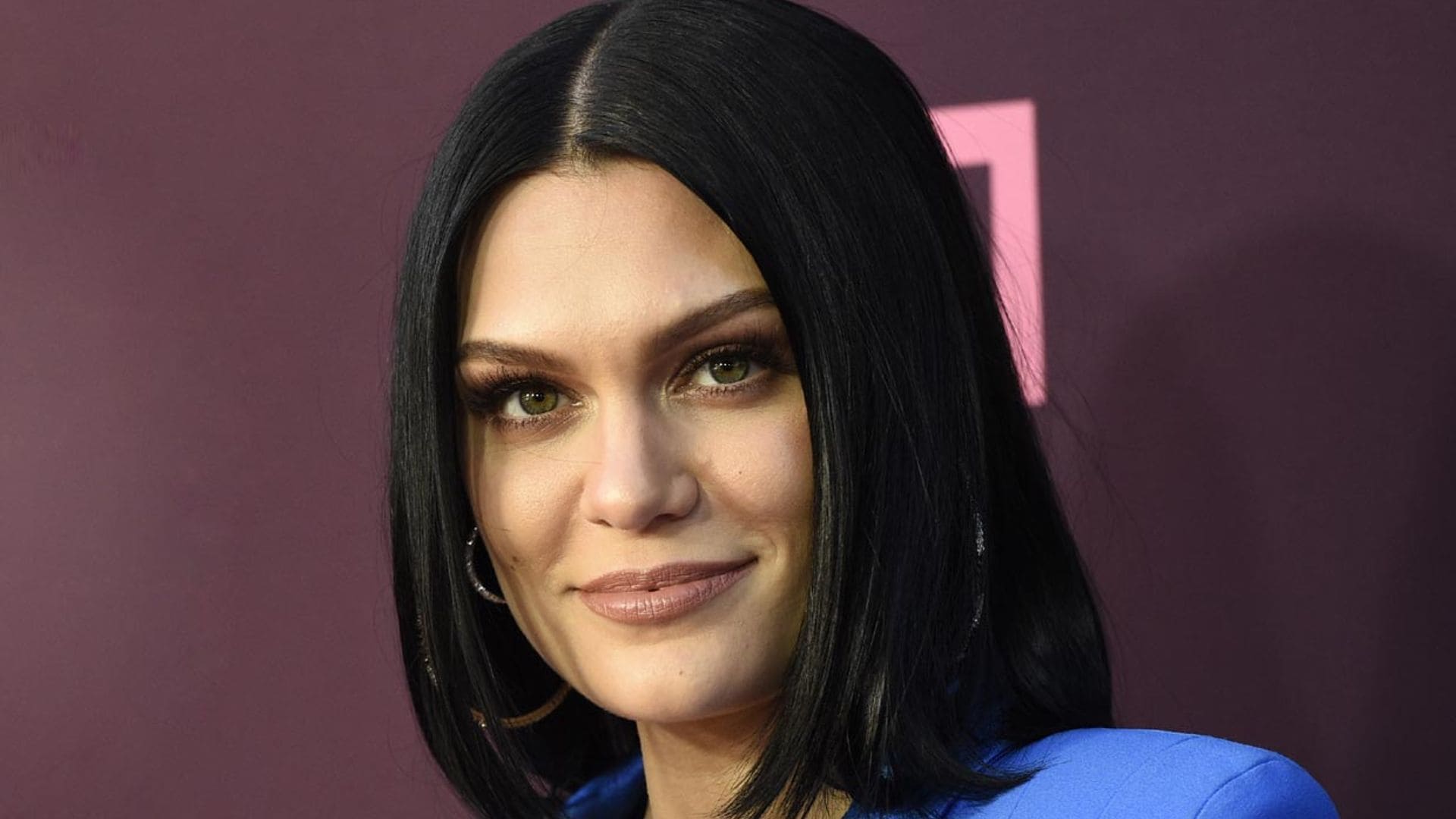 El susto de Jessie J. en Nochebuena: se despertó sin oír y no podía caminar en línea recta