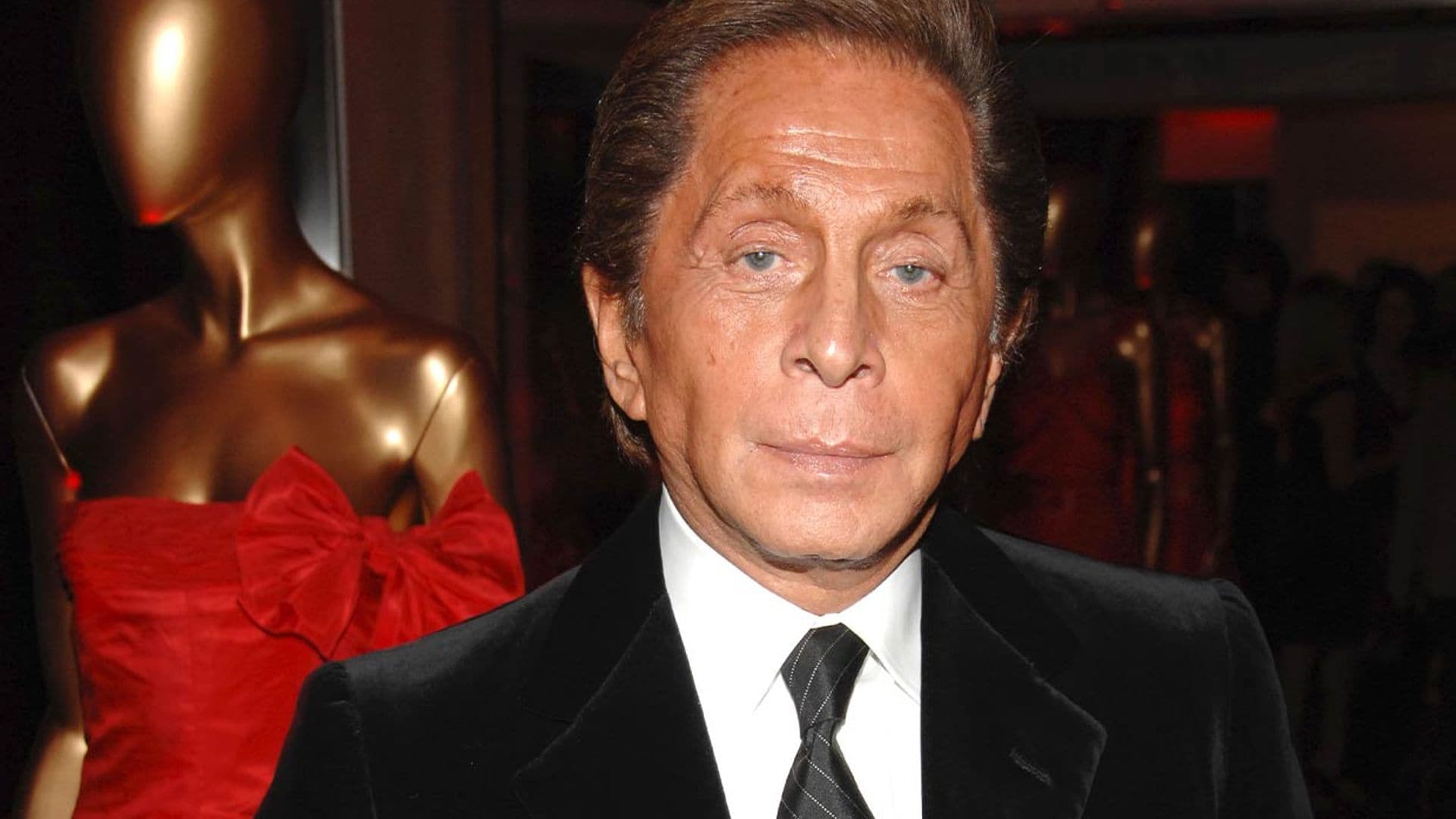 Valentino dice adiós a la moda