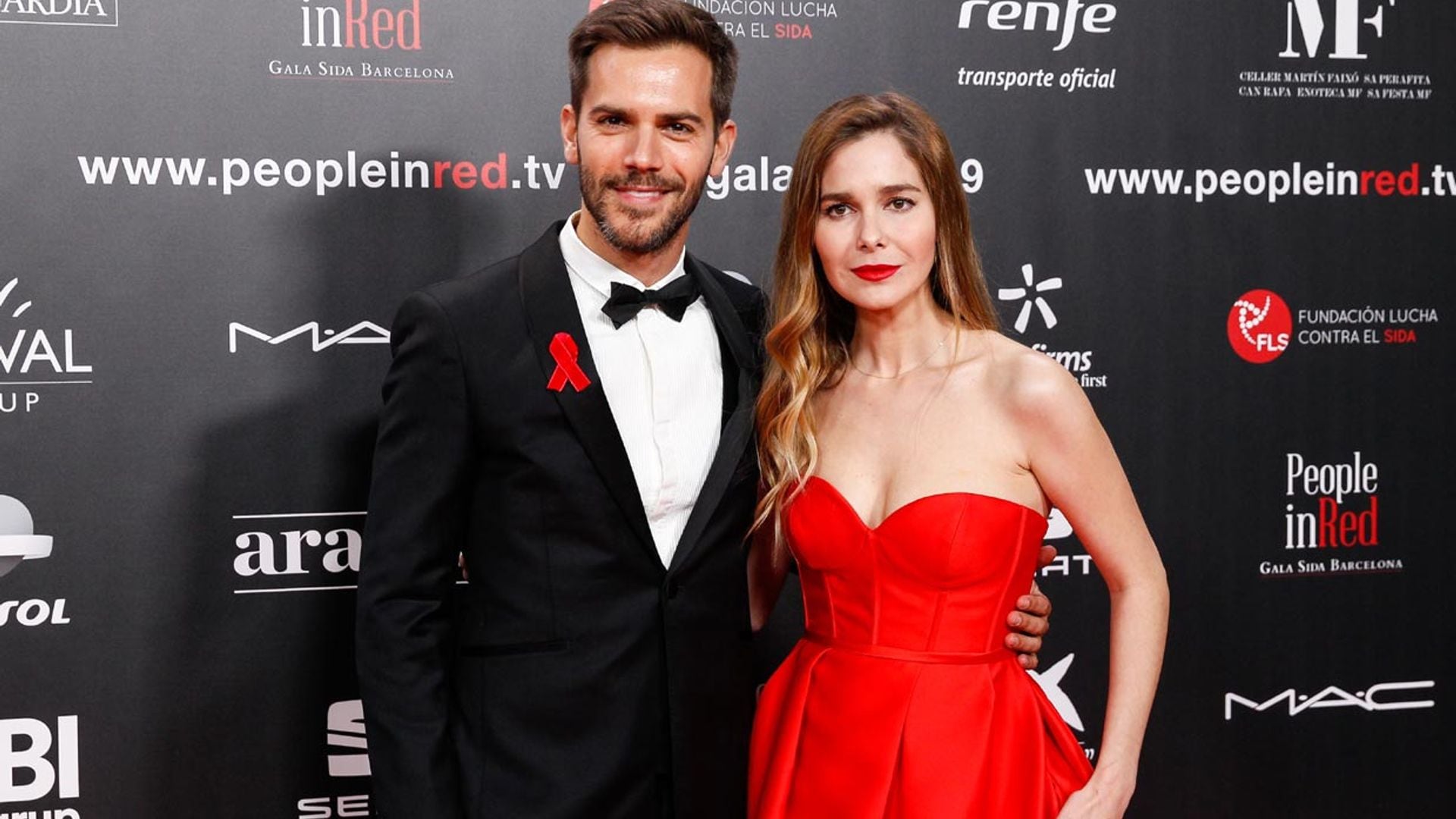 Marc Clotet y Natalia Sánchez, juntos por primera vez en la alfombra roja, cuentan a quién se parece su hija