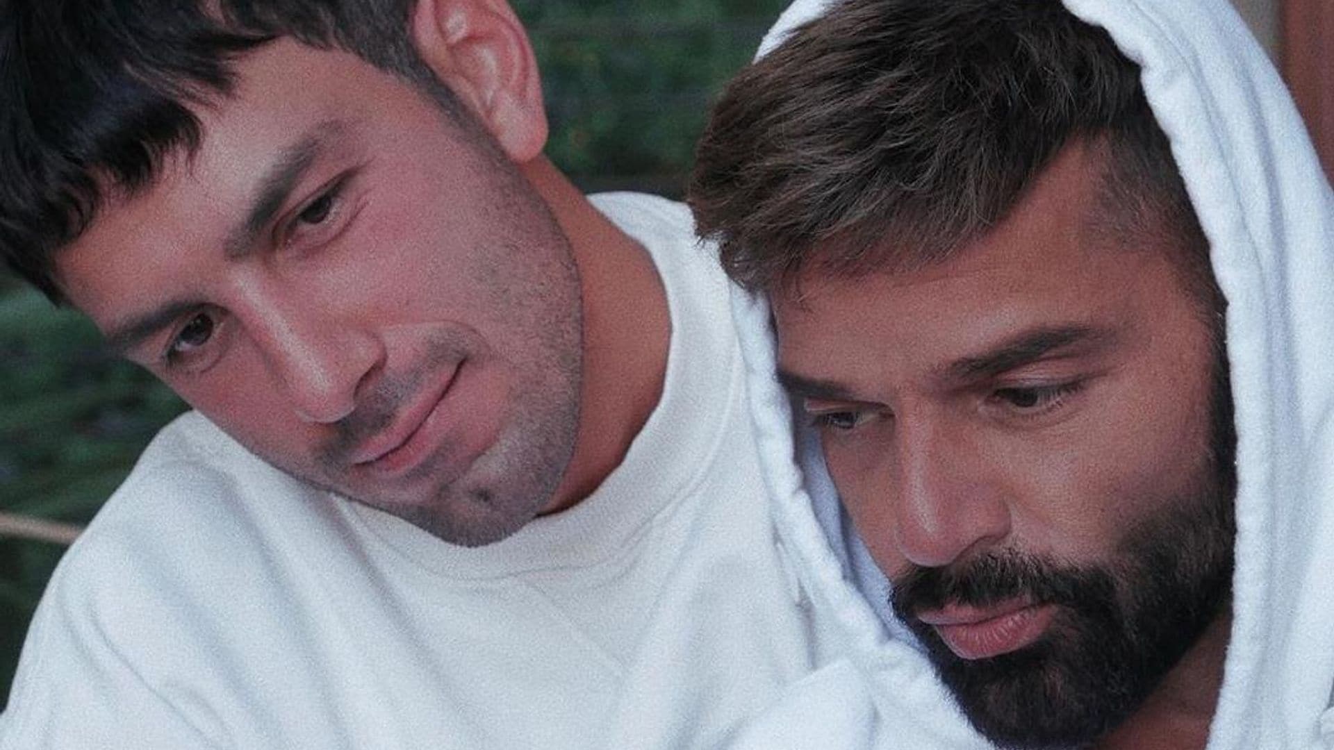 Ricky Martin y Jwan Yosef alcanzan un acuerdo de divorcio, evitando el drama y los tribunales