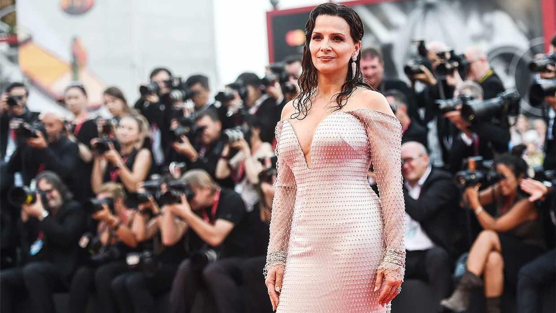 La vida más allá de las cámaras de Juliette Binoche: icono cinematográfico y Premio Goya Internacional 2023