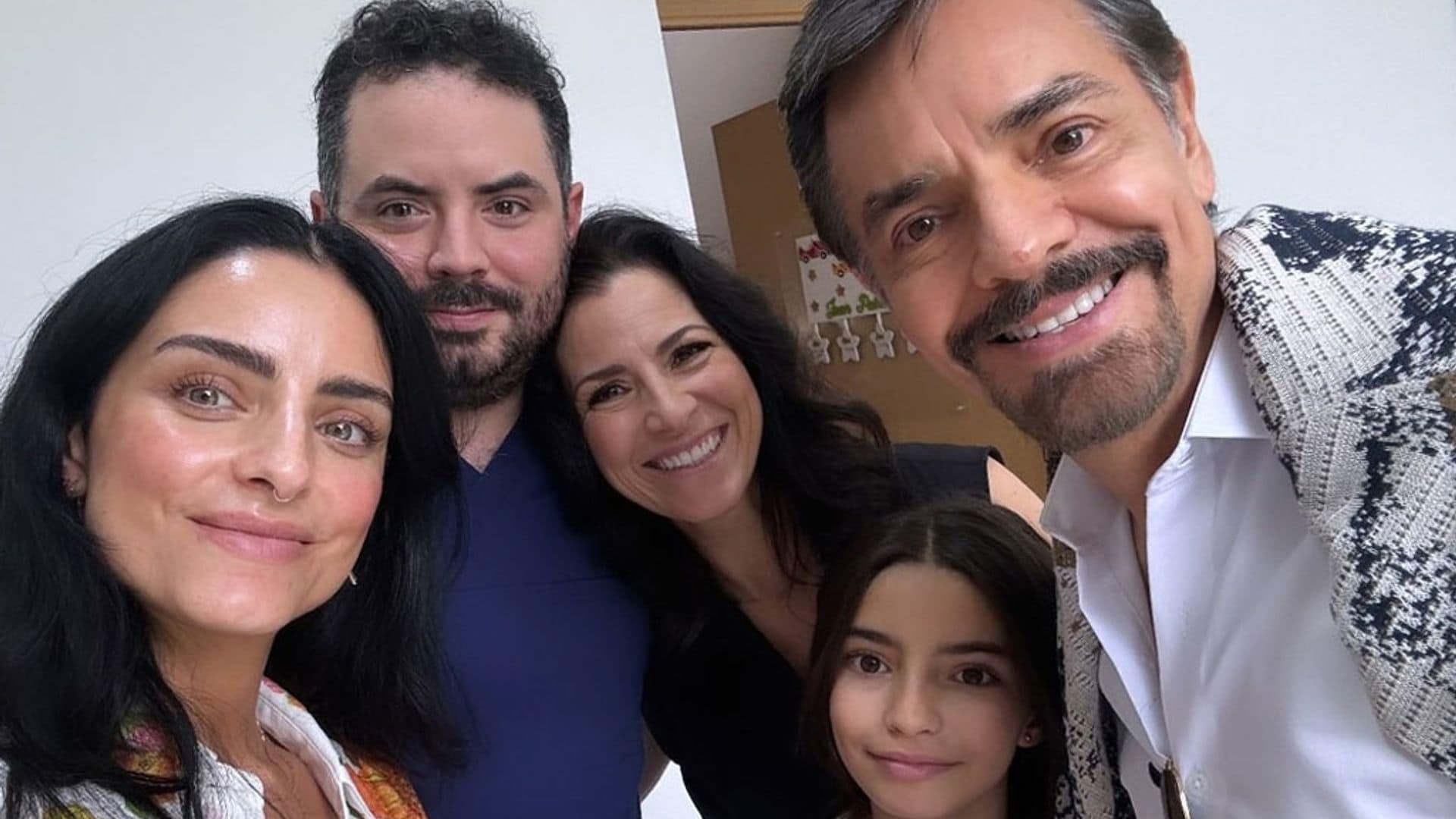 Eugenio Derbez y su familia