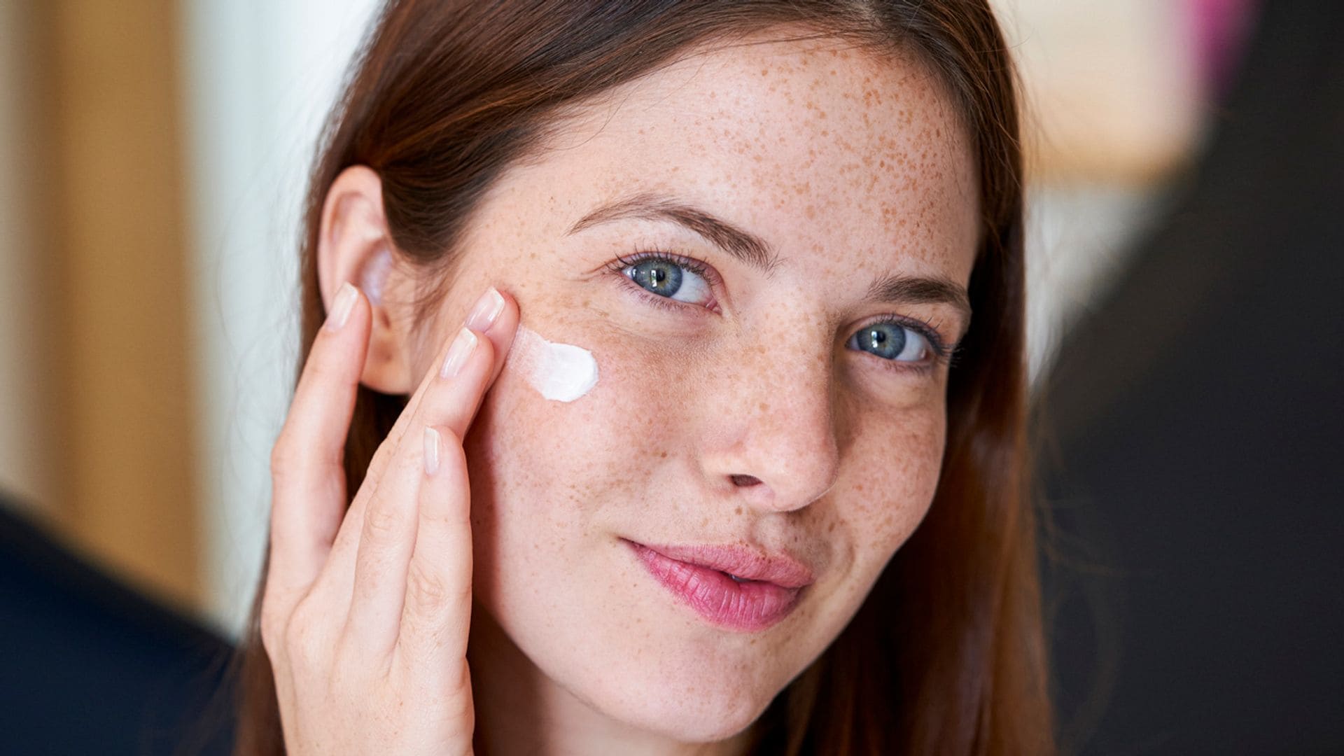 rostro mujer crema