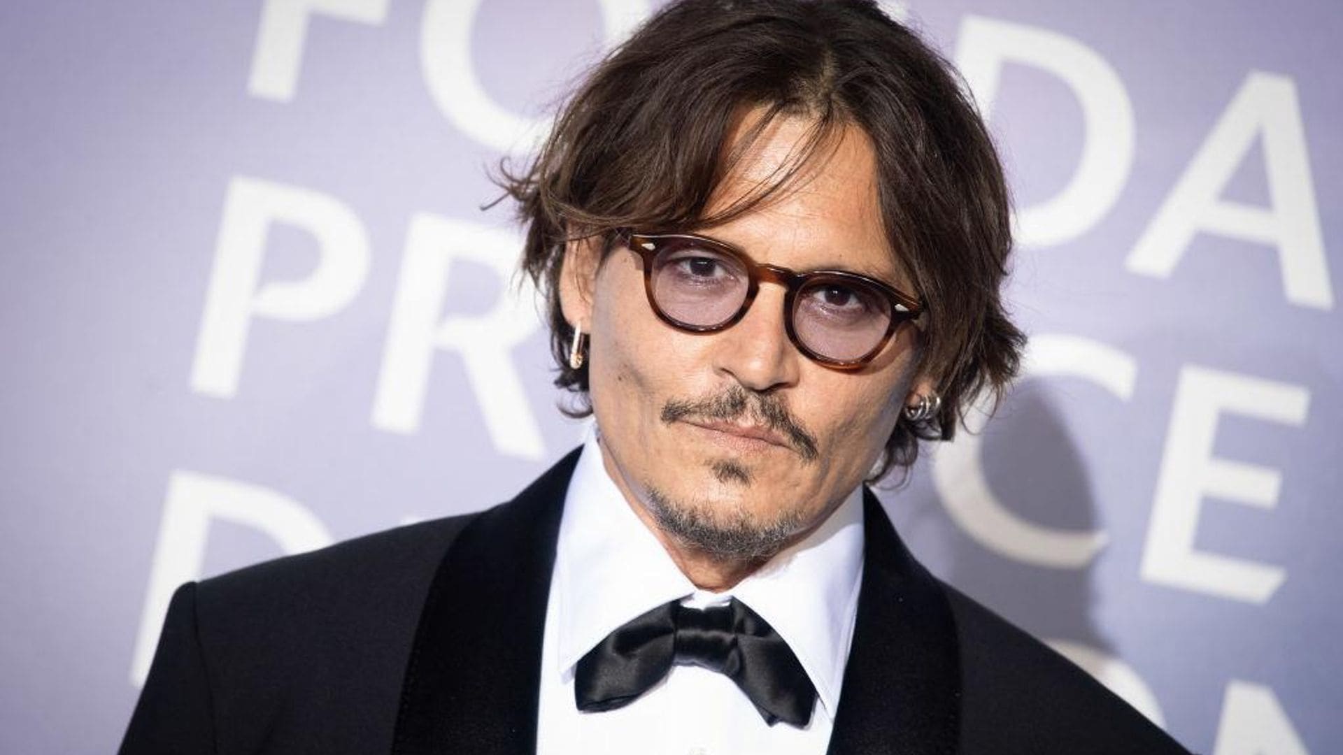 Primer vistazo de Johnny Depp como el rey Luis XV