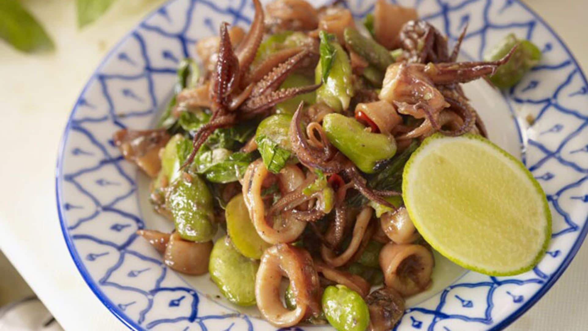 Ensalada de habas frescas con choco