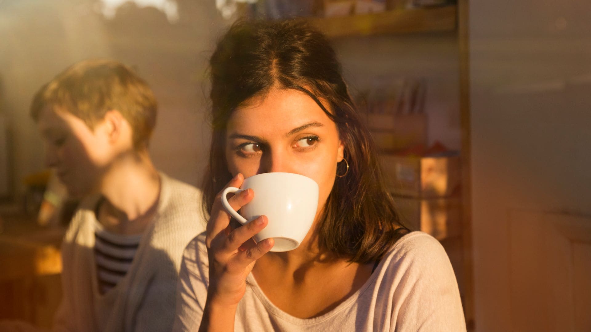 Disfruta del increíble sabor de un café recién molido con el molinillo mejor valorado de Amazon por menos de 20€