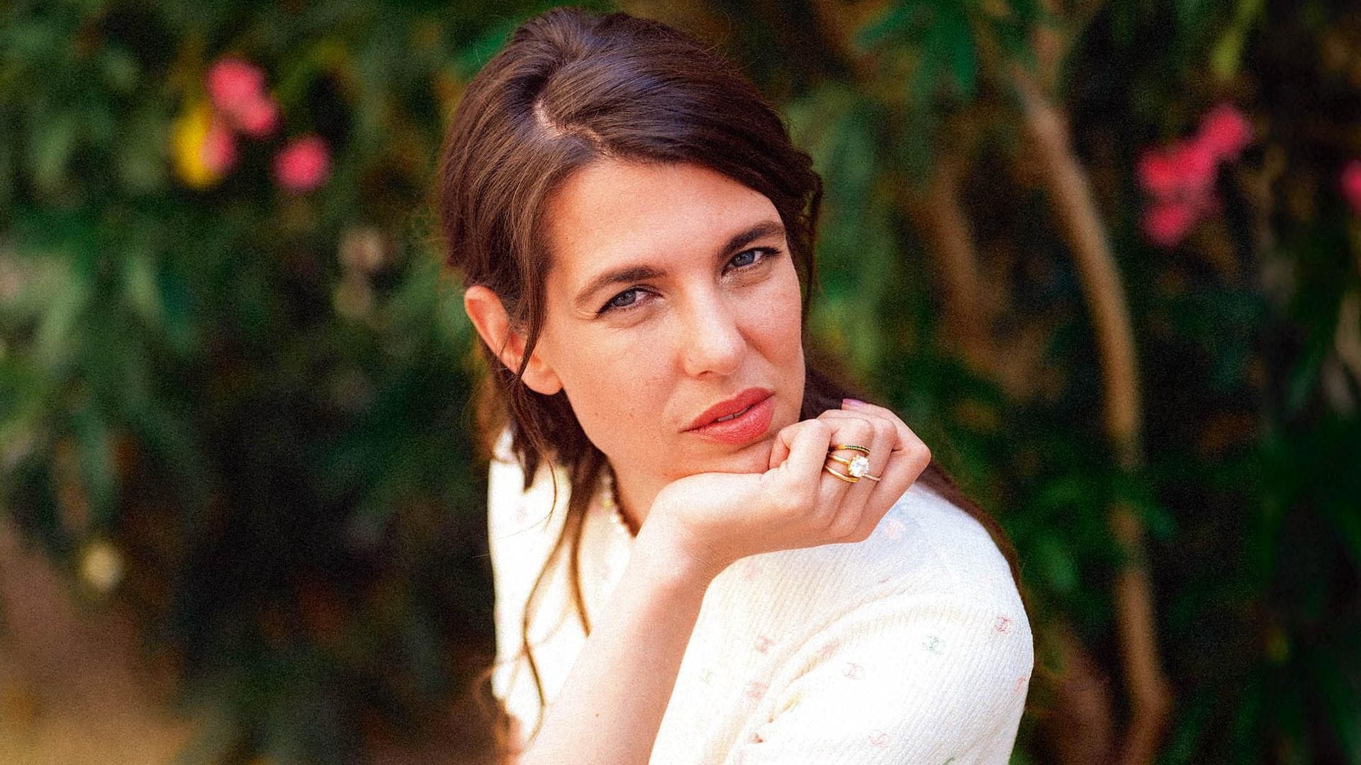 Carlota Casiraghi tiene la lista de libros imprescindibles para este verano