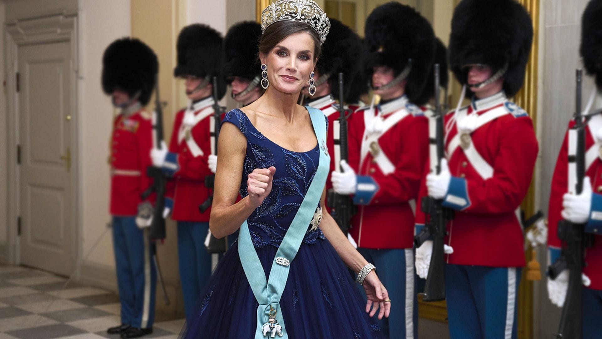 Los cinco looks de la reina Letizia en Dinamarca: de su vestido de gala a los pendientes de doña Sofía