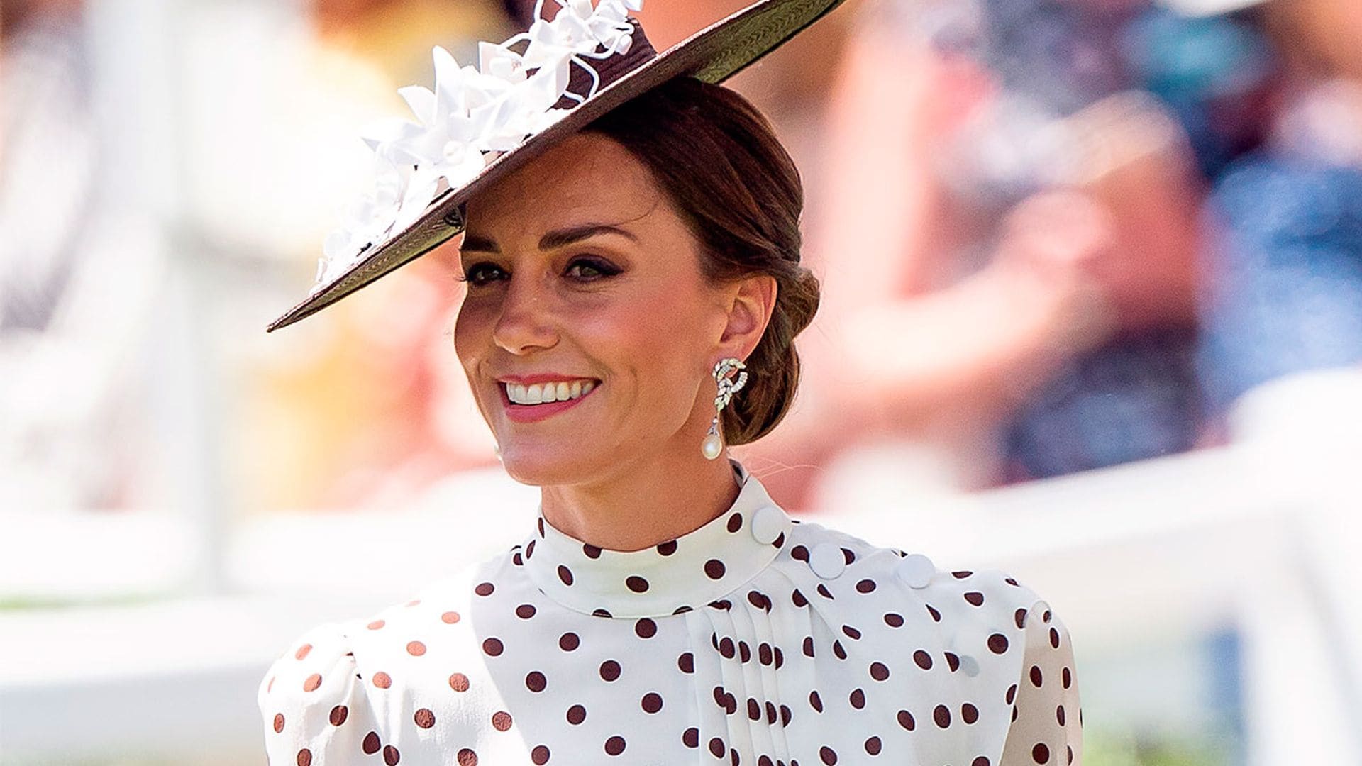 Kate Middleton vuelve a coronarse como la mejor vestida