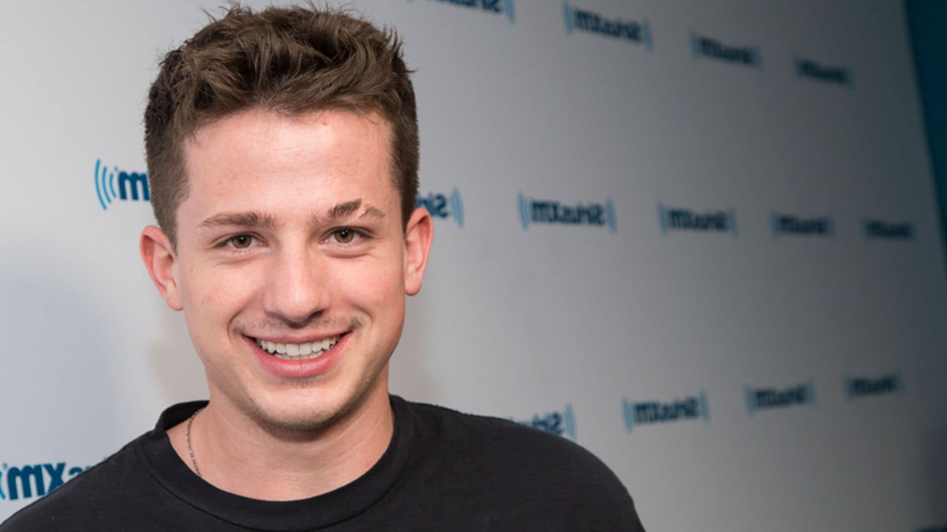 ¡Alerta hombres! Consejos para conseguir un rostro tan cuidado y saludable como el de Charlie Puth