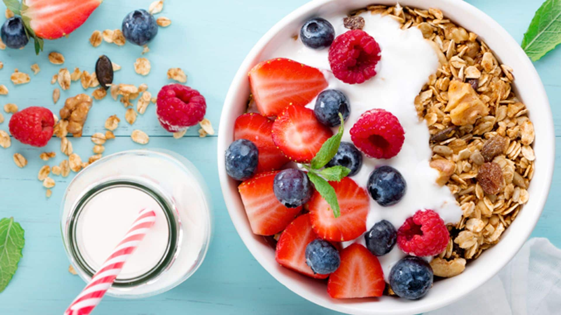 Sanos, fáciles y riquísimos: siete desayunos que alegrarán tus mañanas