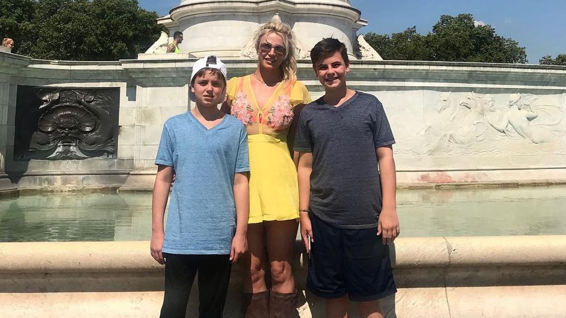 Britney Spears, muy afectada por no poder ver a sus hijos