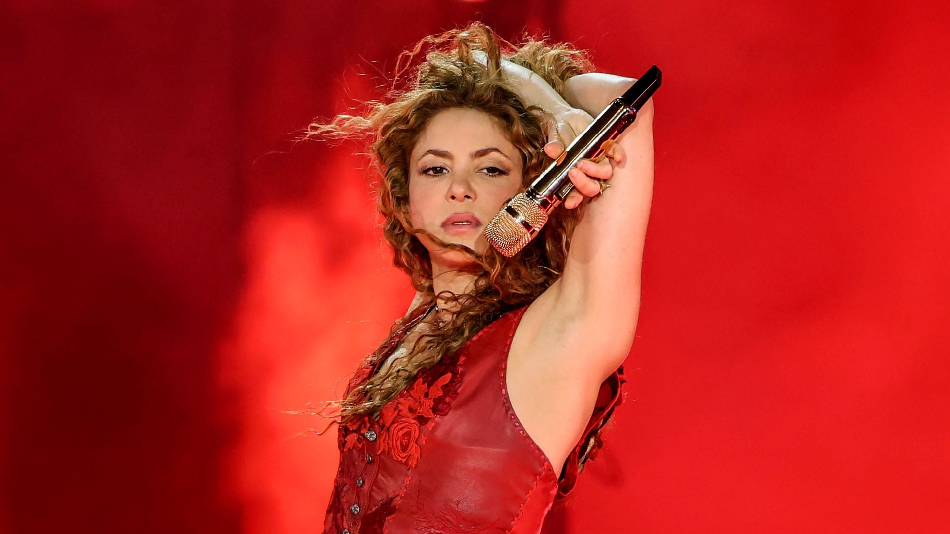 ¿Qué canciones cantó Shakira en el primer concierto de su tour mundial?