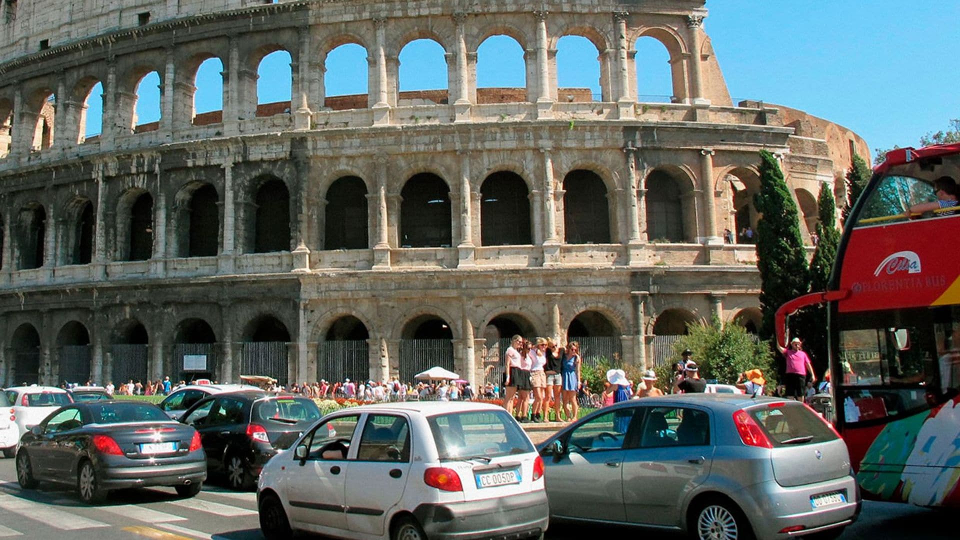 Italia pone cerco a los vehículos contaminantes