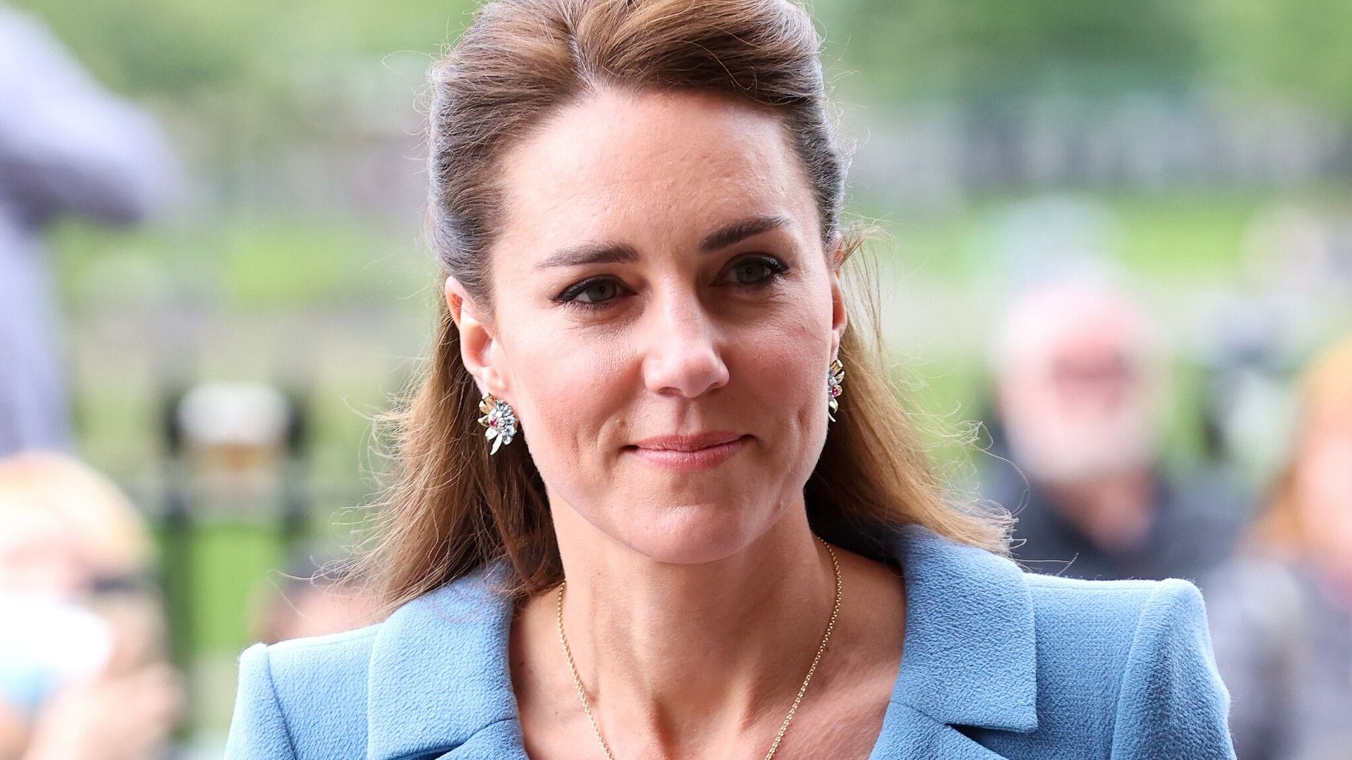 the reason kate middleton is self isolating at home