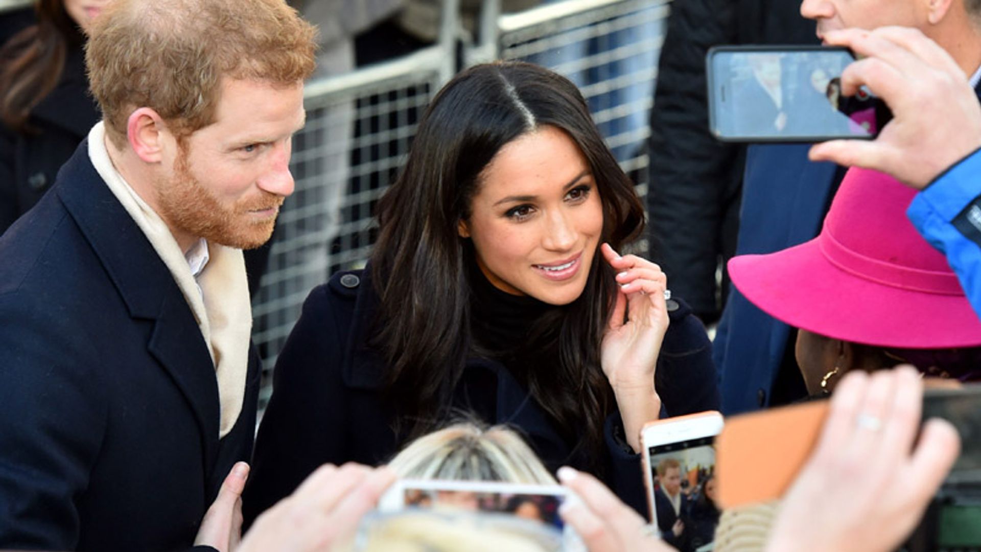 El 'selfie' de Harry y Meghan (o casi) que nunca habías visto