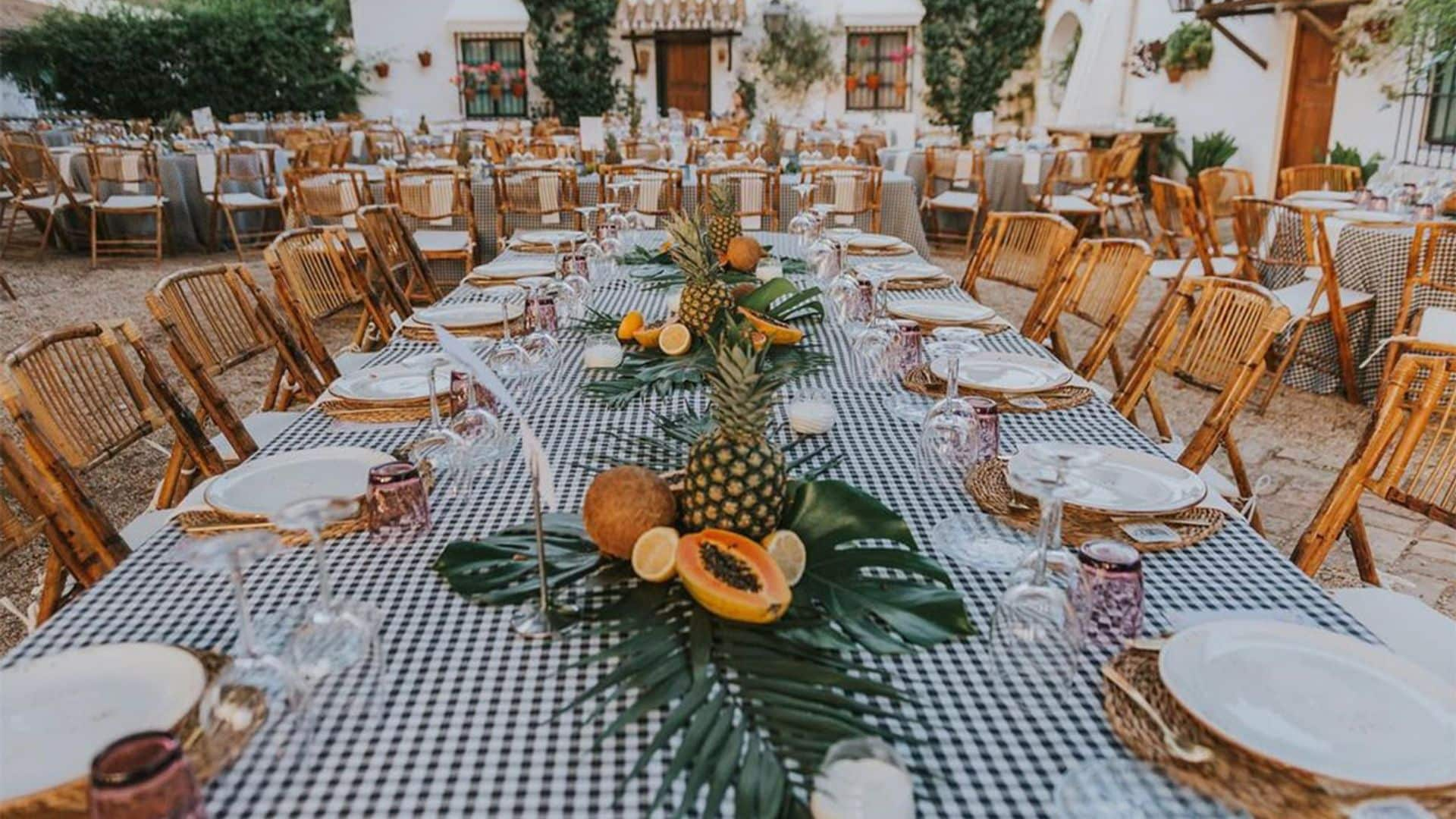 Decora las mesas y todos los rincones de tu boda con frutas y verduras de temporada