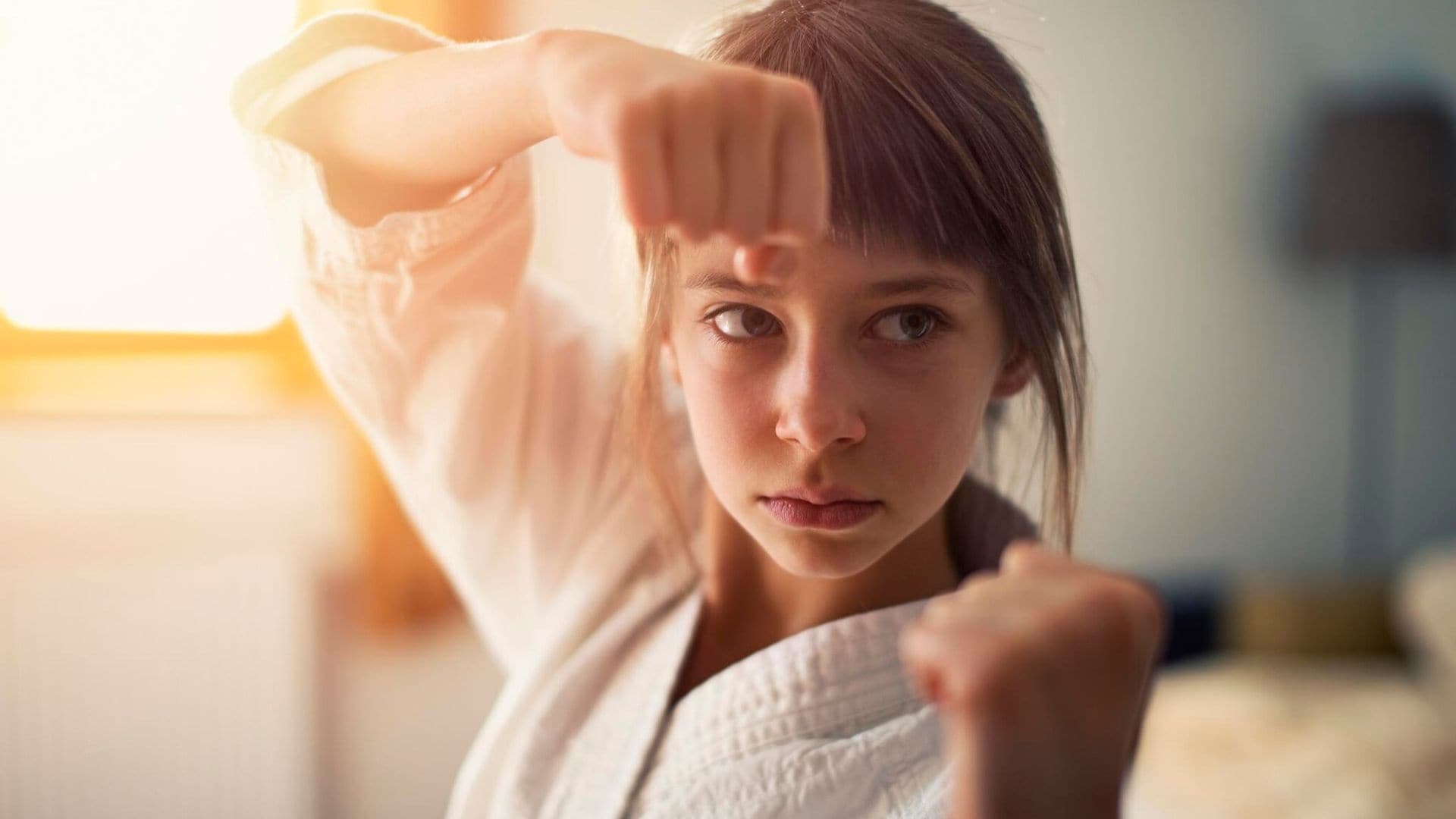 Cómo enseñar a tu hijo a defenderse de otros niños (sin educar en la violencia)