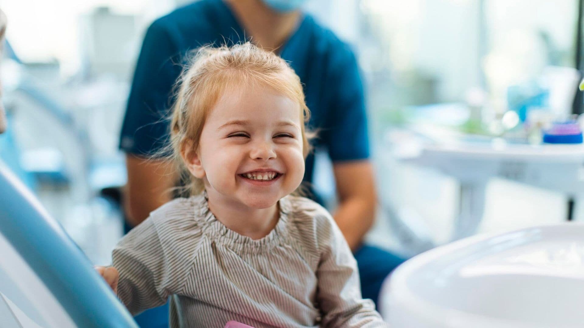 Niños pequeños con una mancha blanca alrededor del diente; ¿qué es?