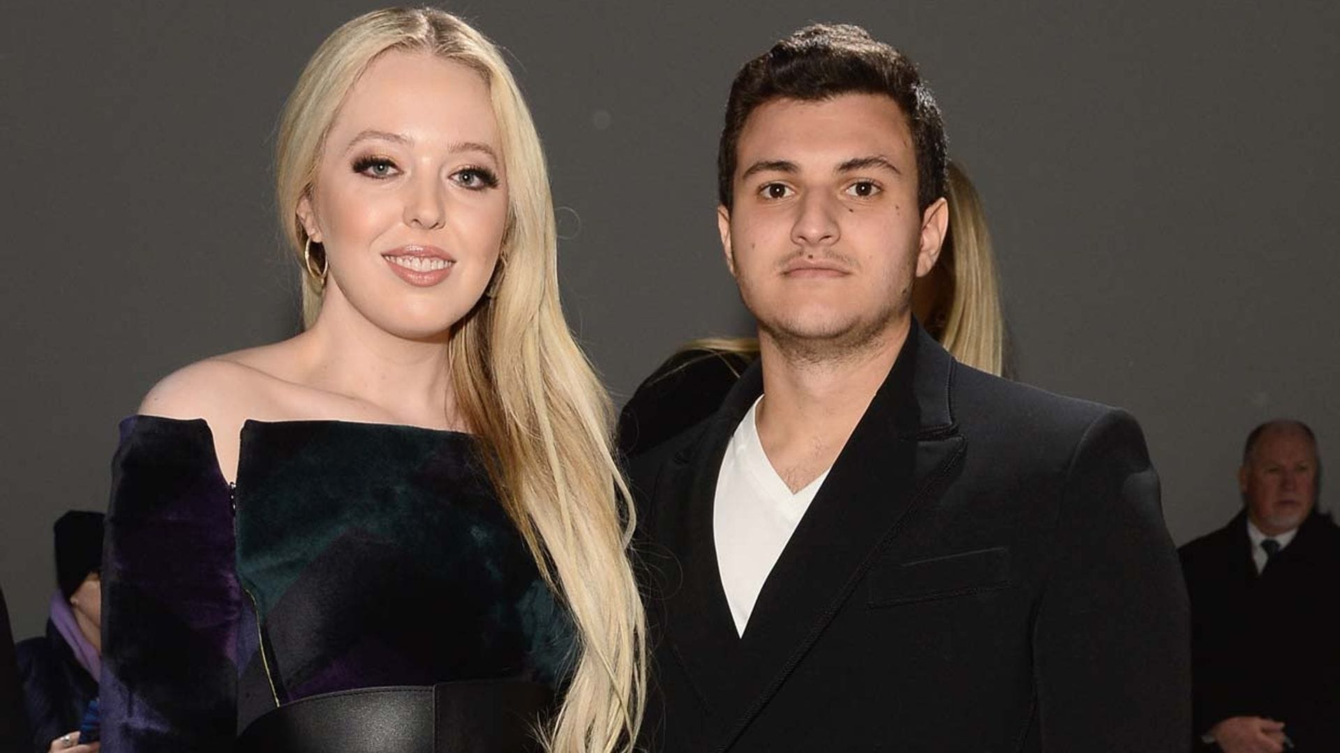 Tiffany Trump anuncia su compromiso, horas antes de que su padre abandone la Casa Blanca