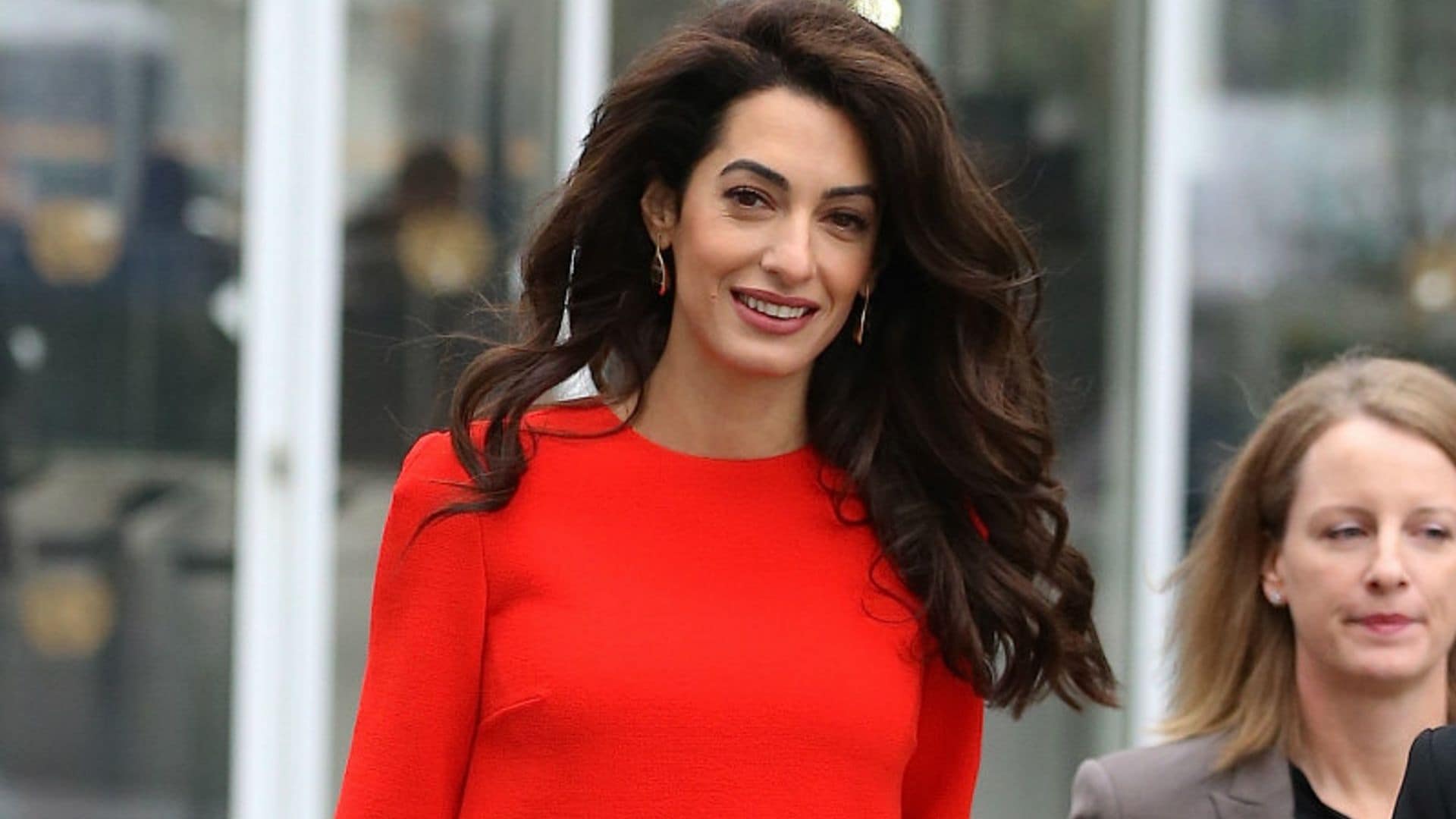 ¿Es Meghan Markle la estilista secreta de Amal Clooney?