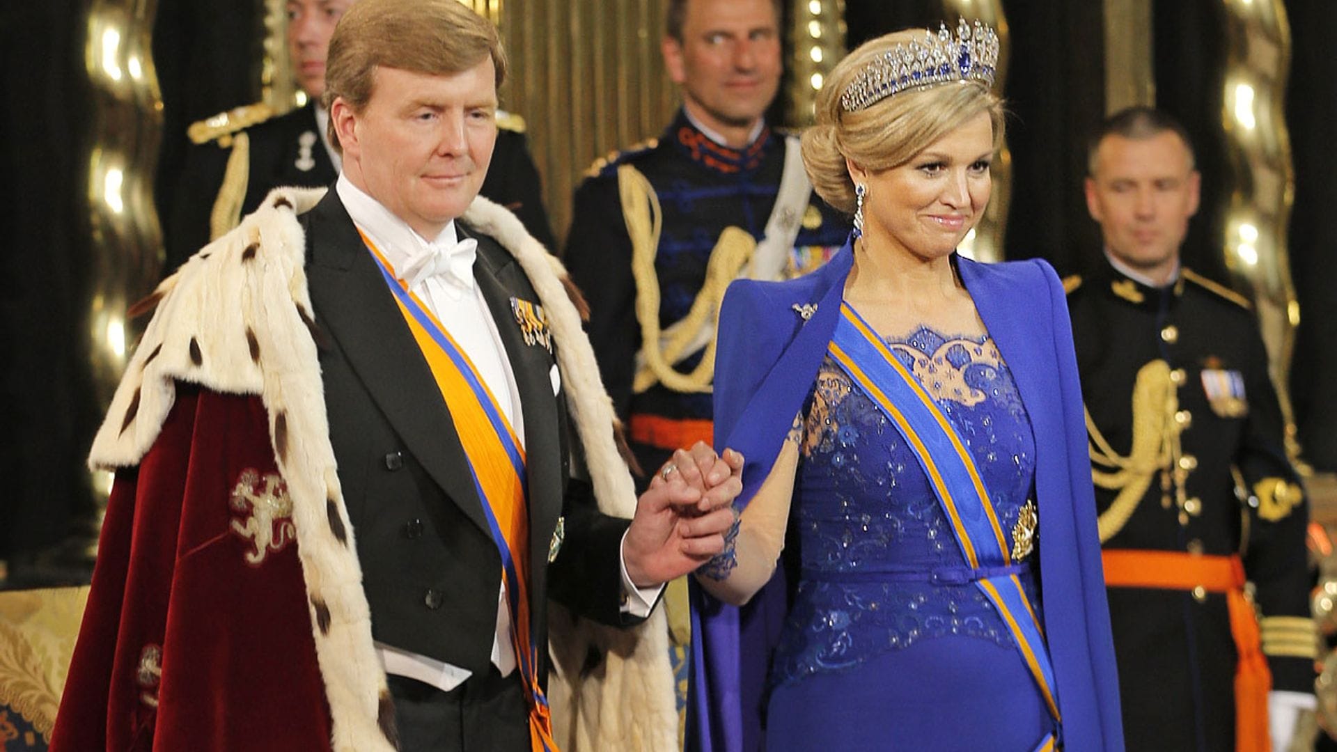 Se cumplen 9 años del primer look de Máxima como reina (y con varias 'royals' como invitadas)