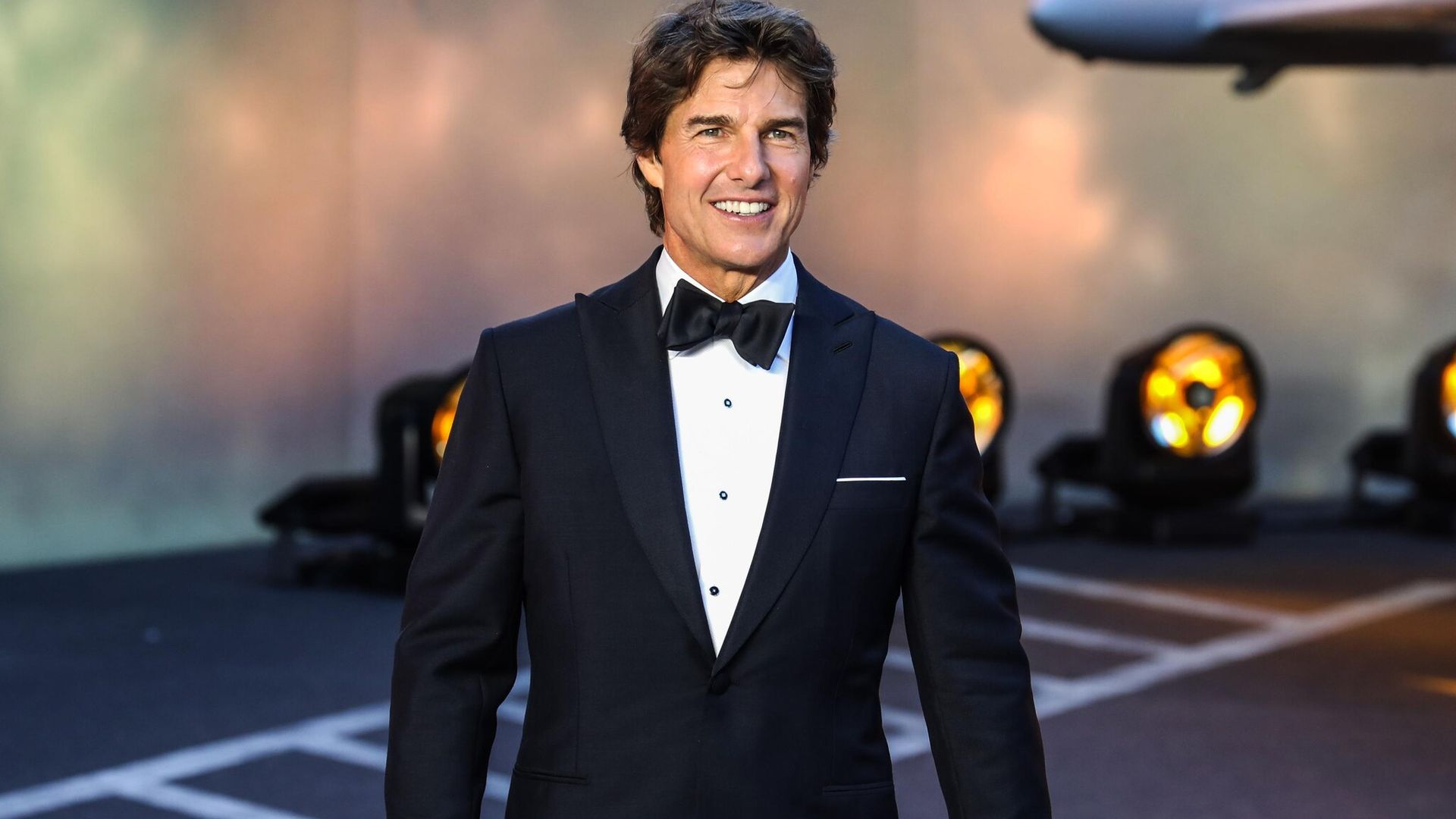 El curioso caso de Tom Cruise: así estaba la estrella de ‘Top Gun’ hace más de 20 años en las portadas de ¡HOLA!... ¡y sigue igual!