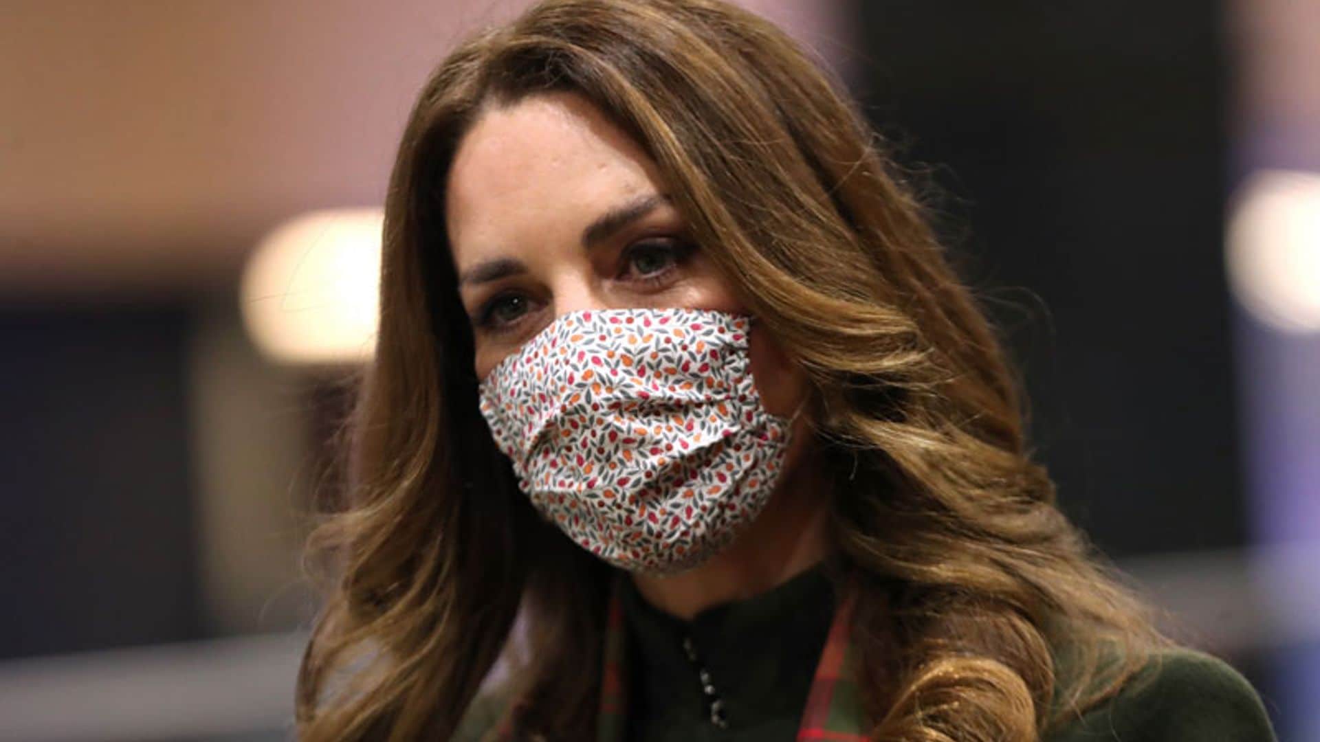 Comienza el maratón de estilo de Kate Middleton con mascarillas 'made in Spain'