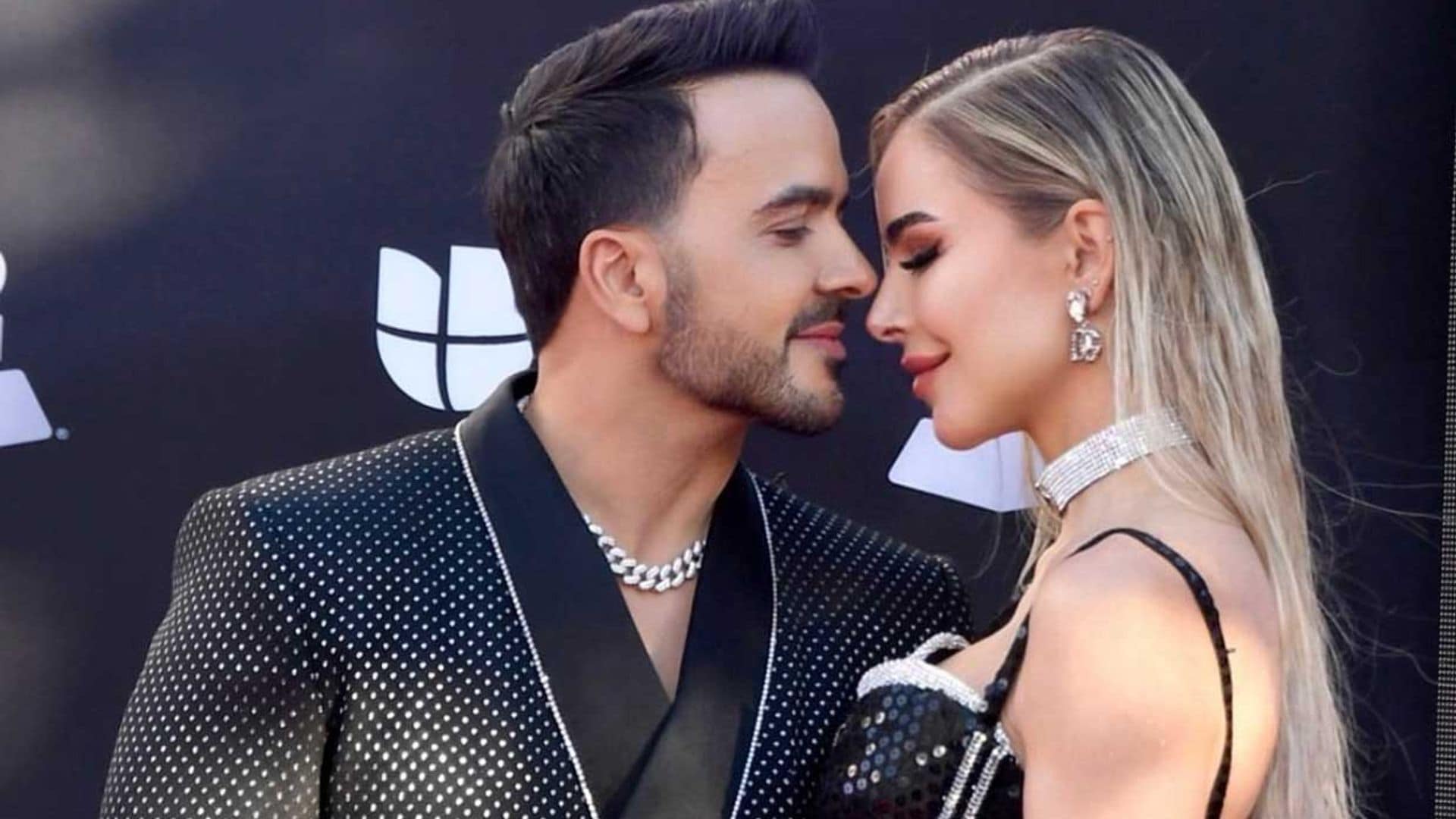 Águeda López nos cuenta cómo vivió los Grammy Latinos: de su impactante look al papel de su marido, Luis Fonsi, como presentador