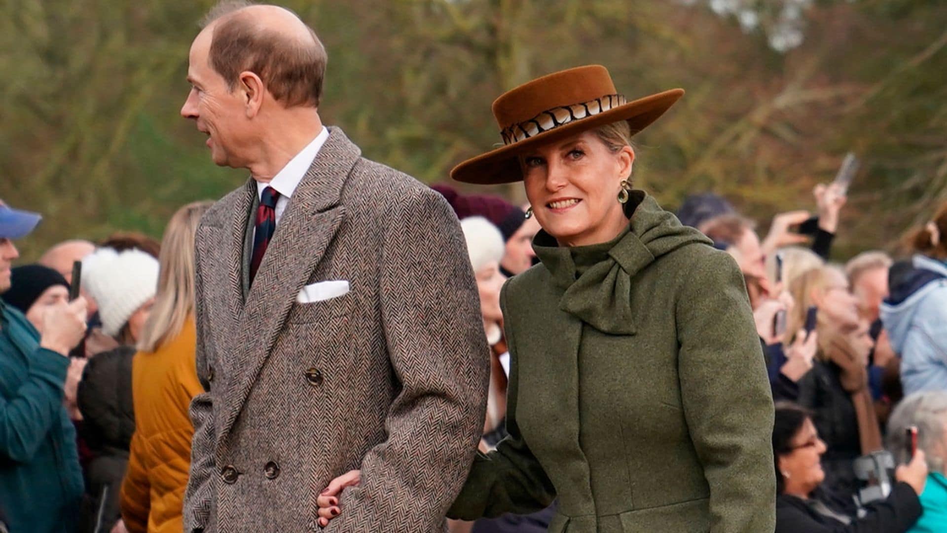 Todos los looks de Navidad que las 'royals' británicas han llevado a la misa en Sandringham